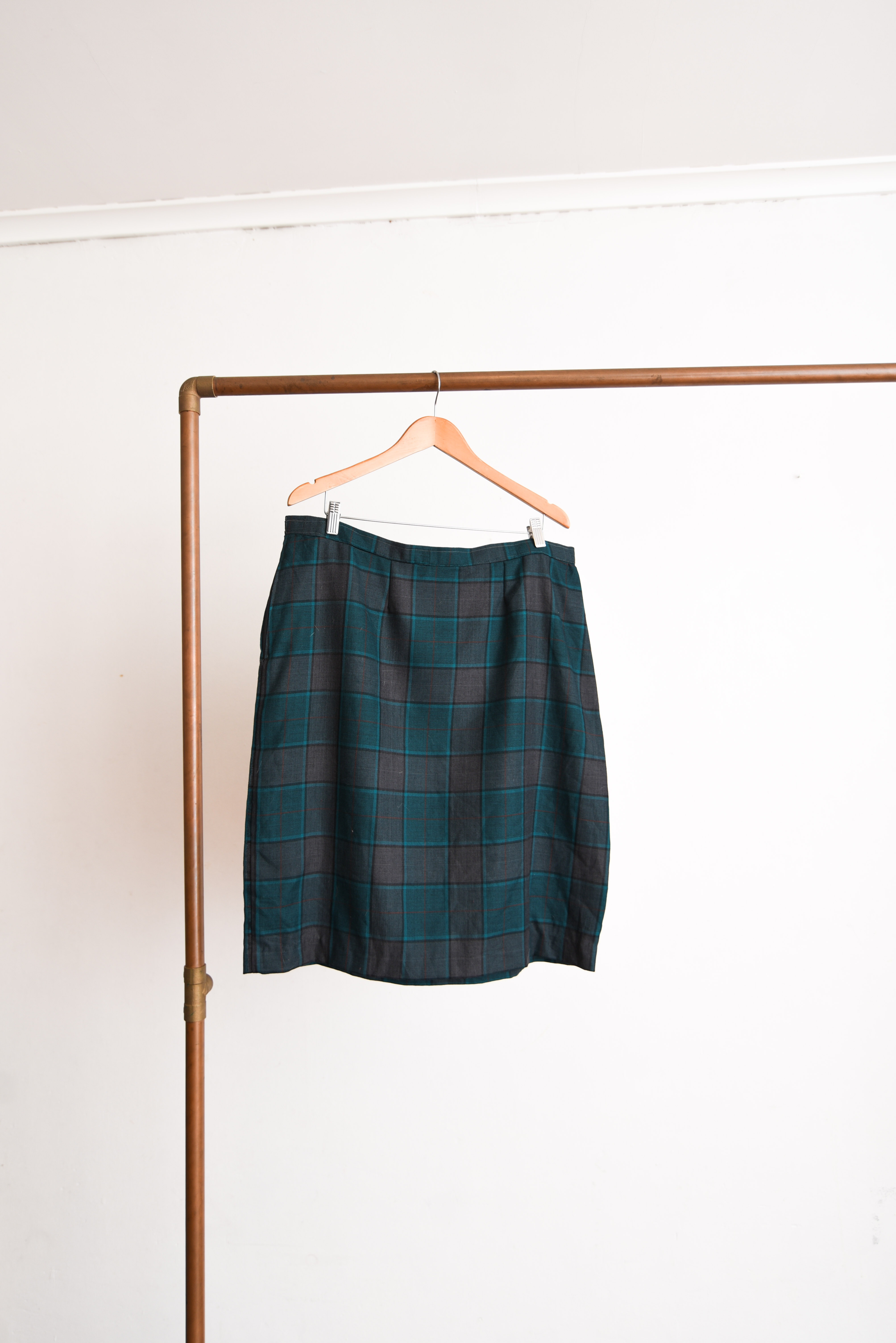 Falda verde oscuro tartán