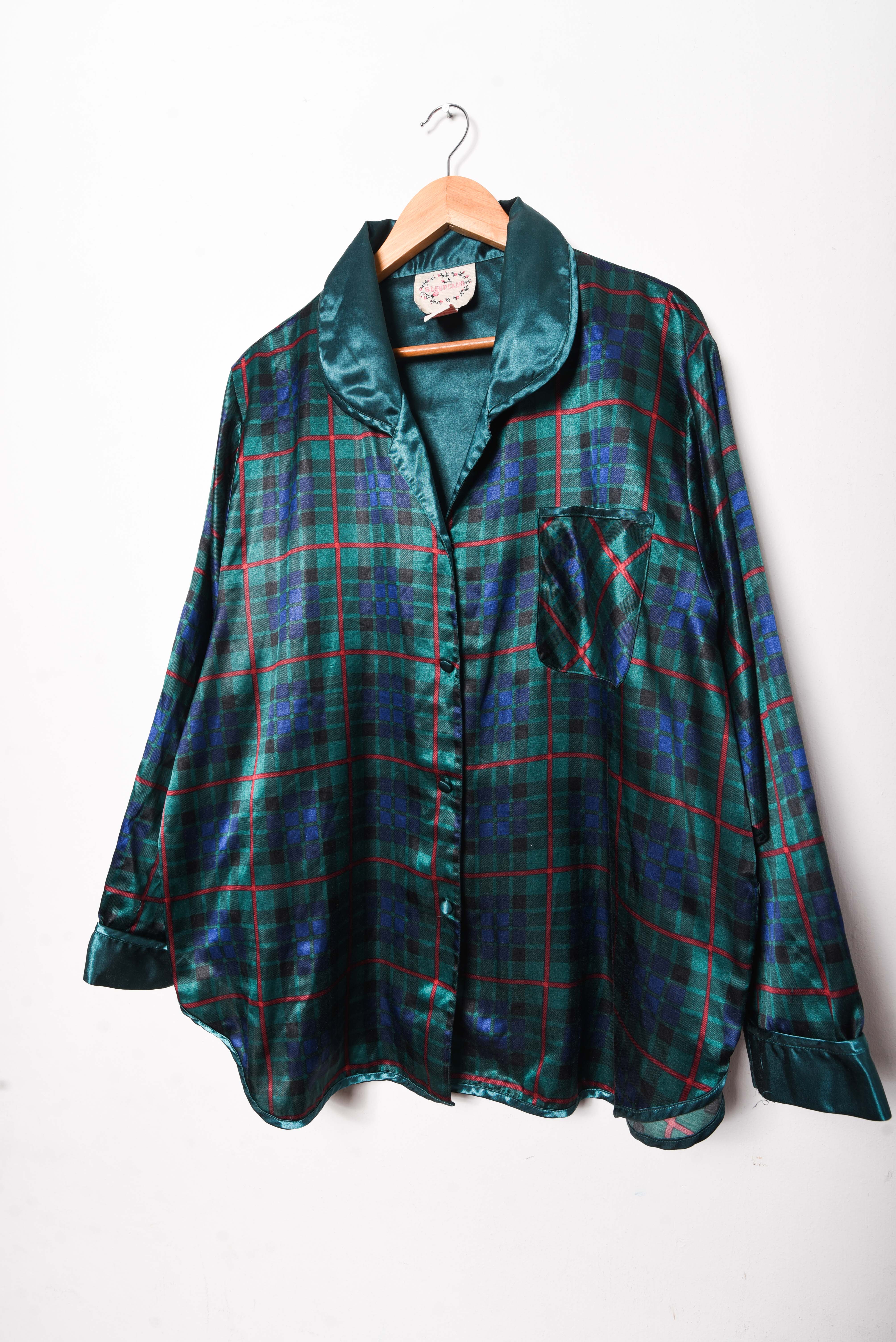 Blusa lencera verde satín tartán