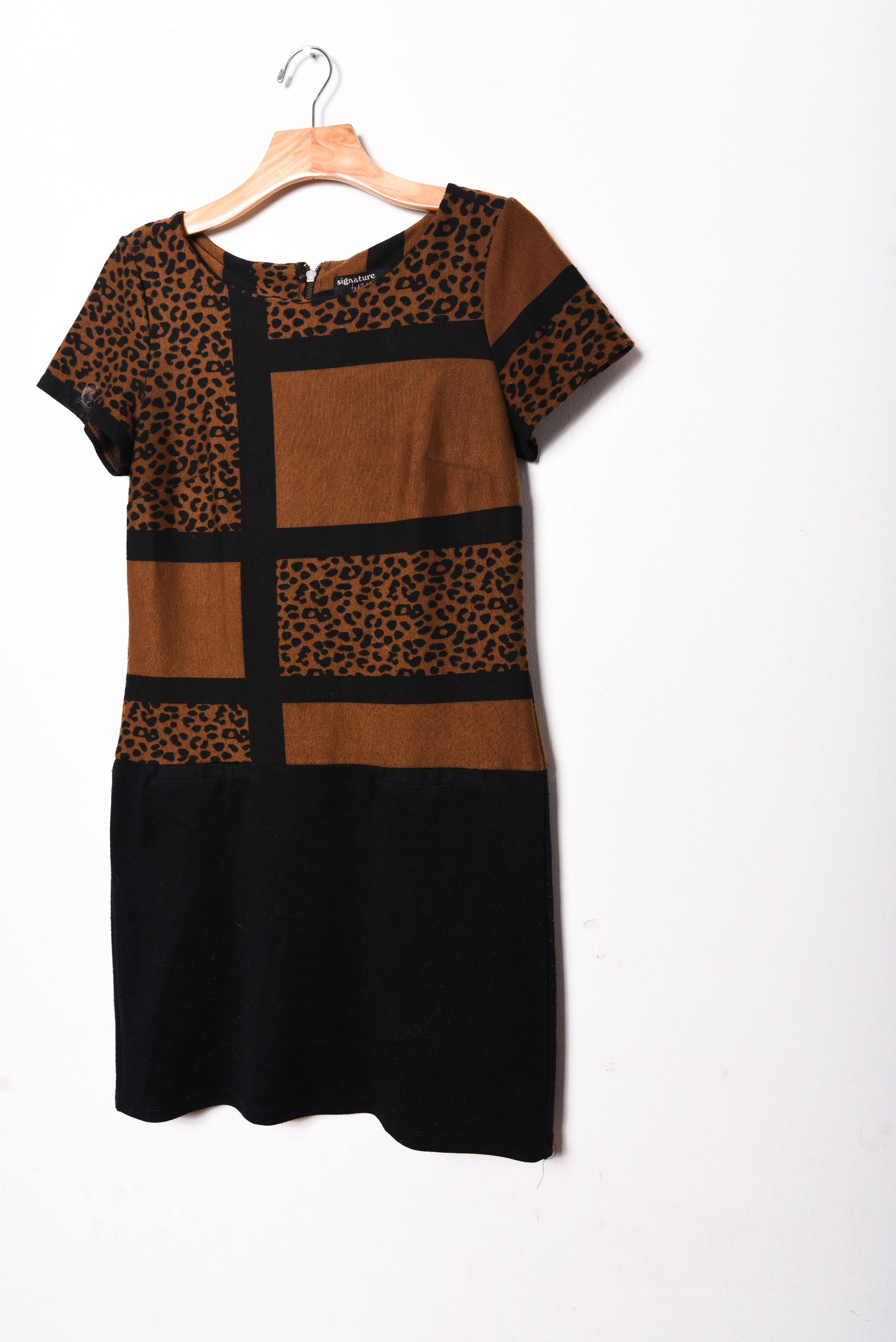 Vestido café animal print 90s