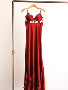 Slipdress rojo satín y encaje