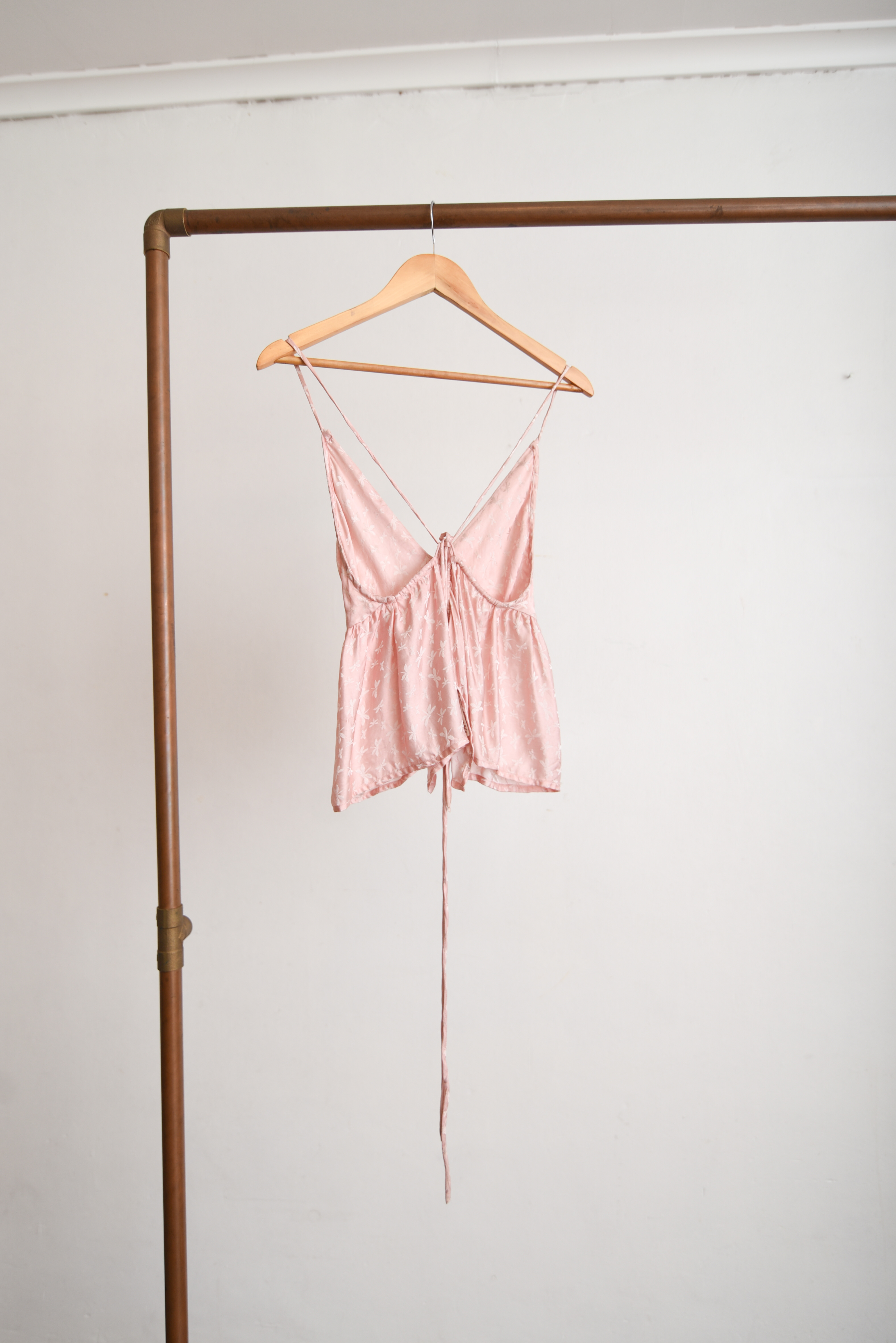 Top brocato silk libelulas