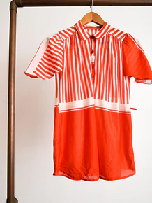 Blusa roja rayada 60s