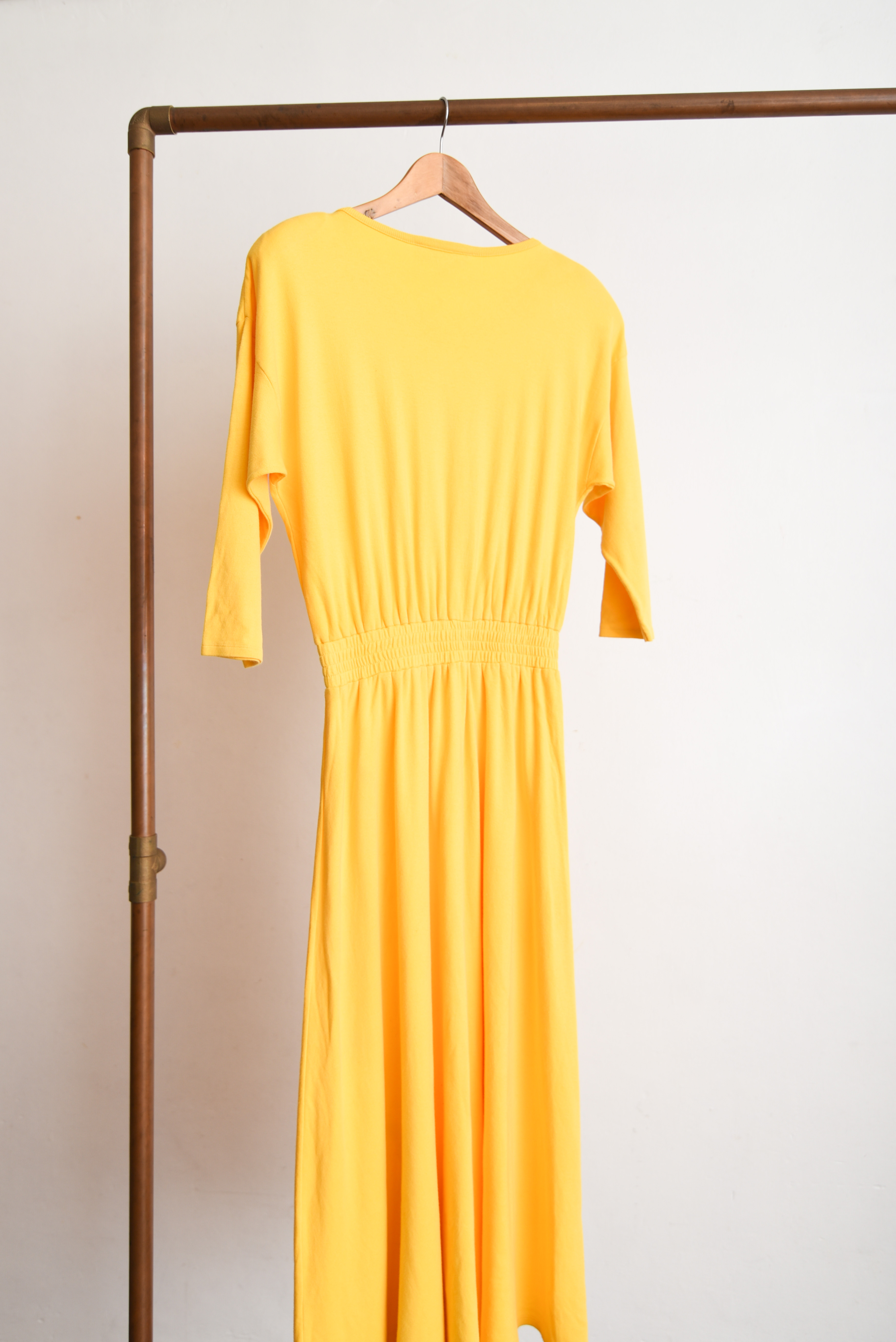 Maxi vestido amarillo 80s