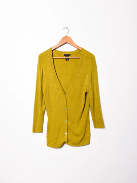 Cardigan acanalado mostaza