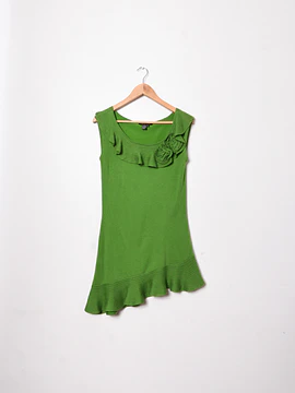 Vestido verde asimétrico tejido