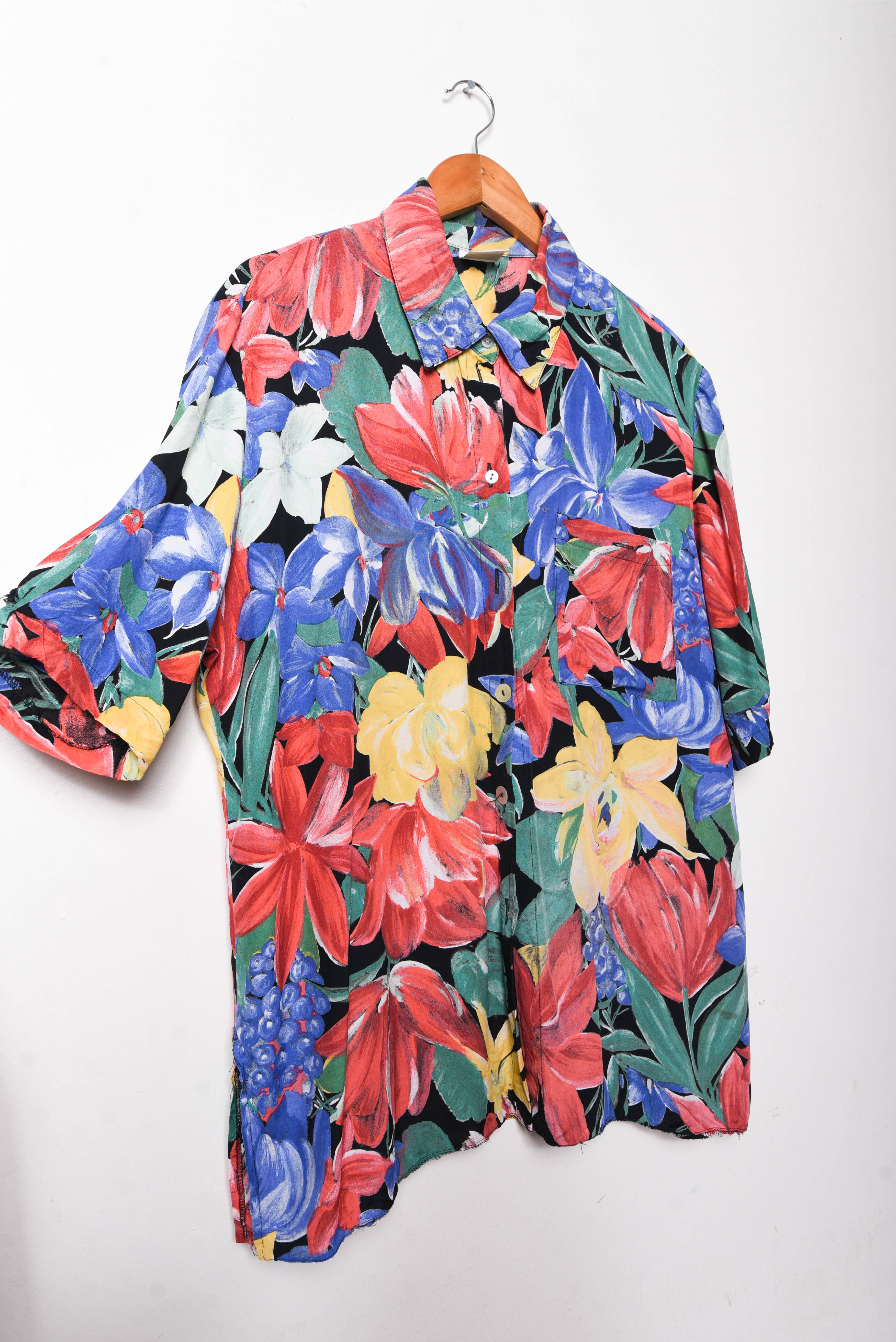 Blusa guayabera vintage tropical