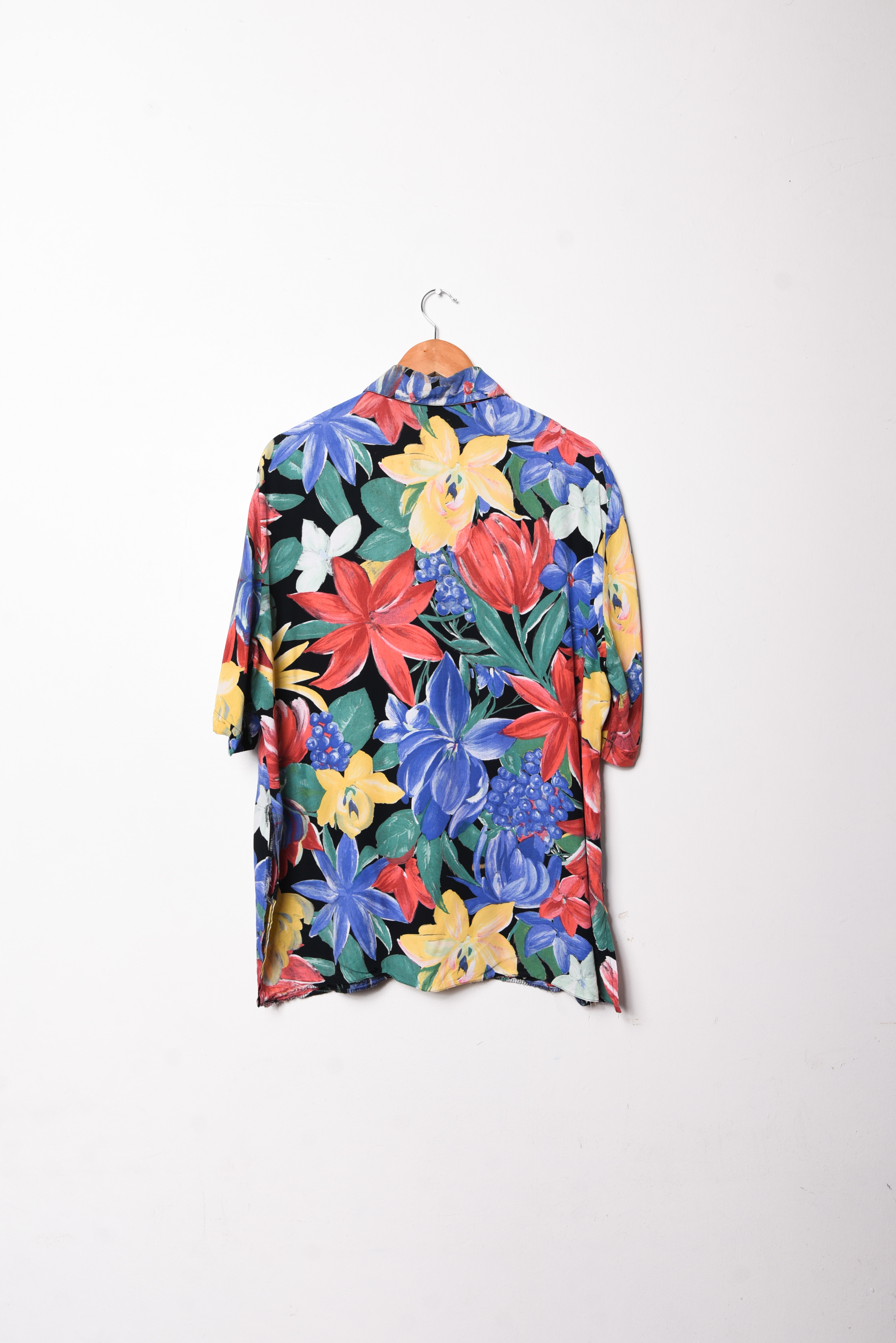 Blusa guayabera vintage tropical