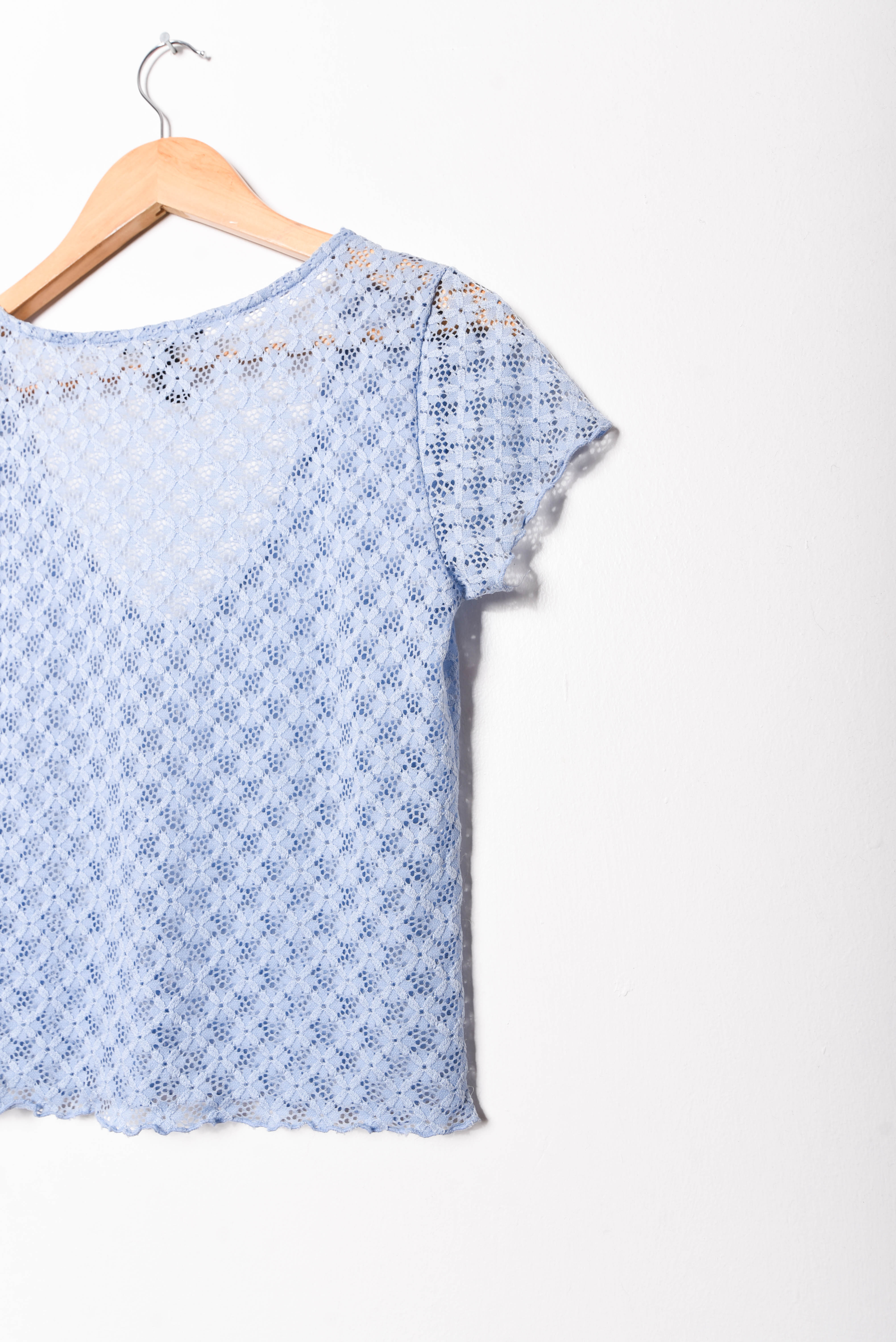 Polera celeste encaje