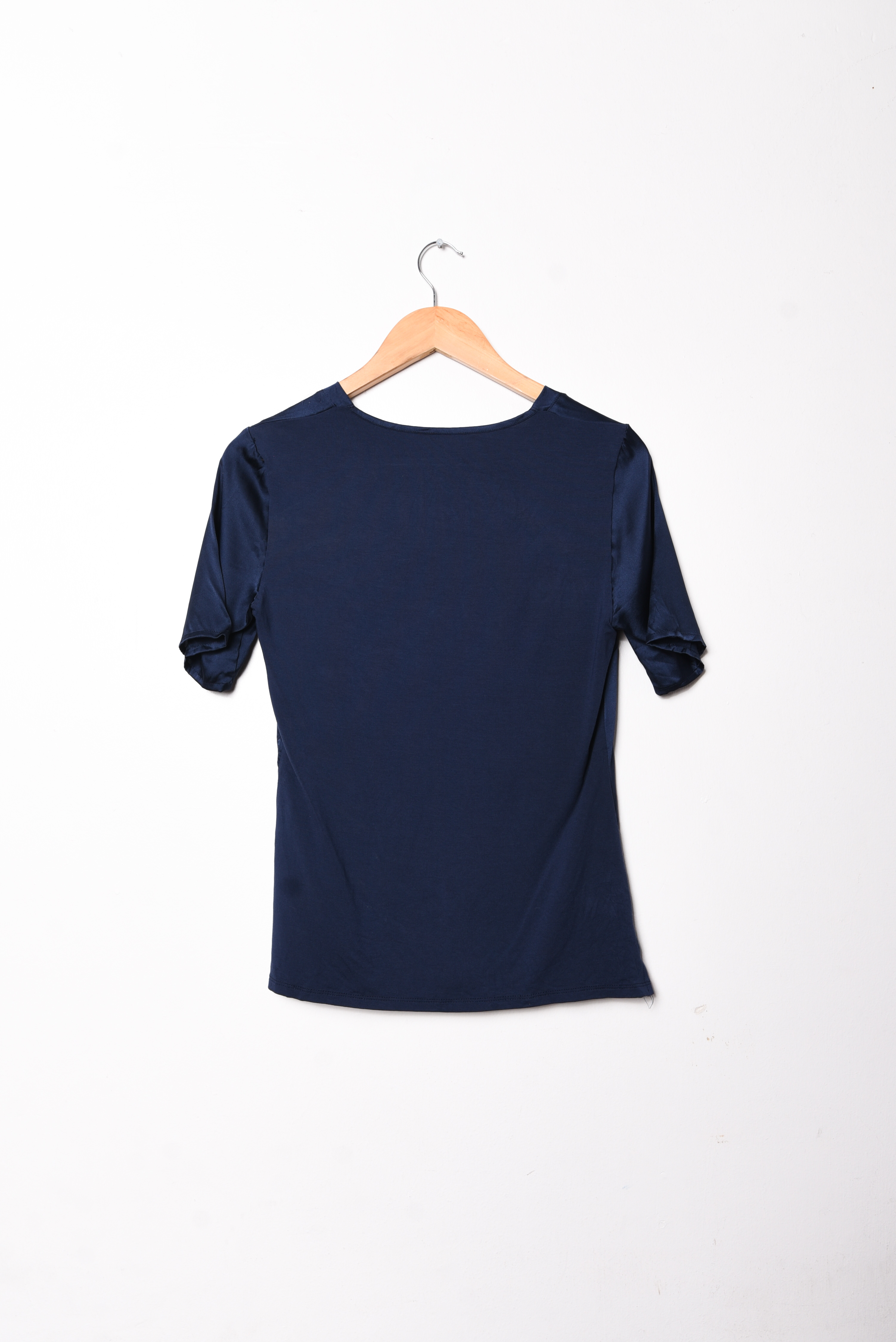 Polera azul seda