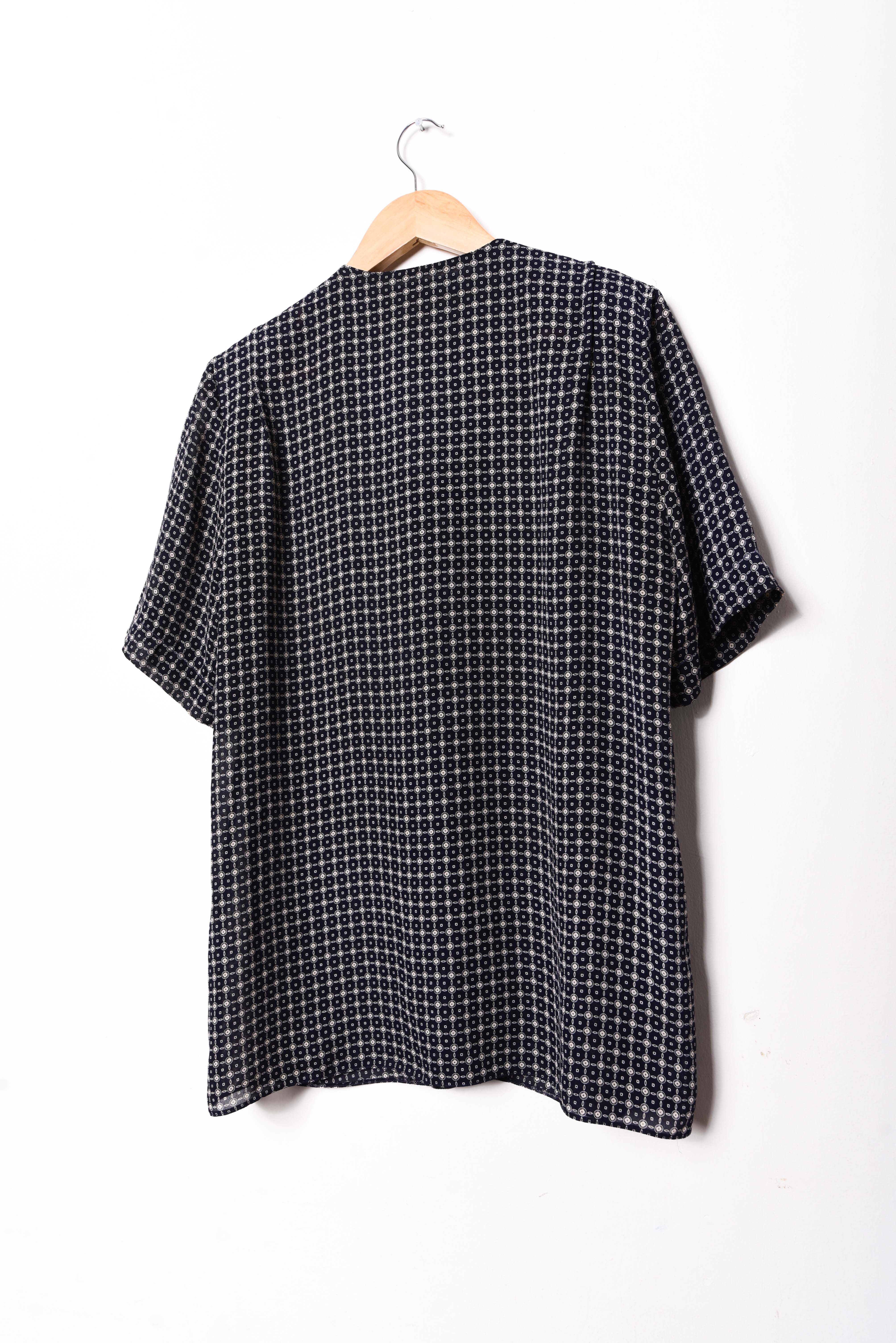 Blusa azul navy vntg gemas