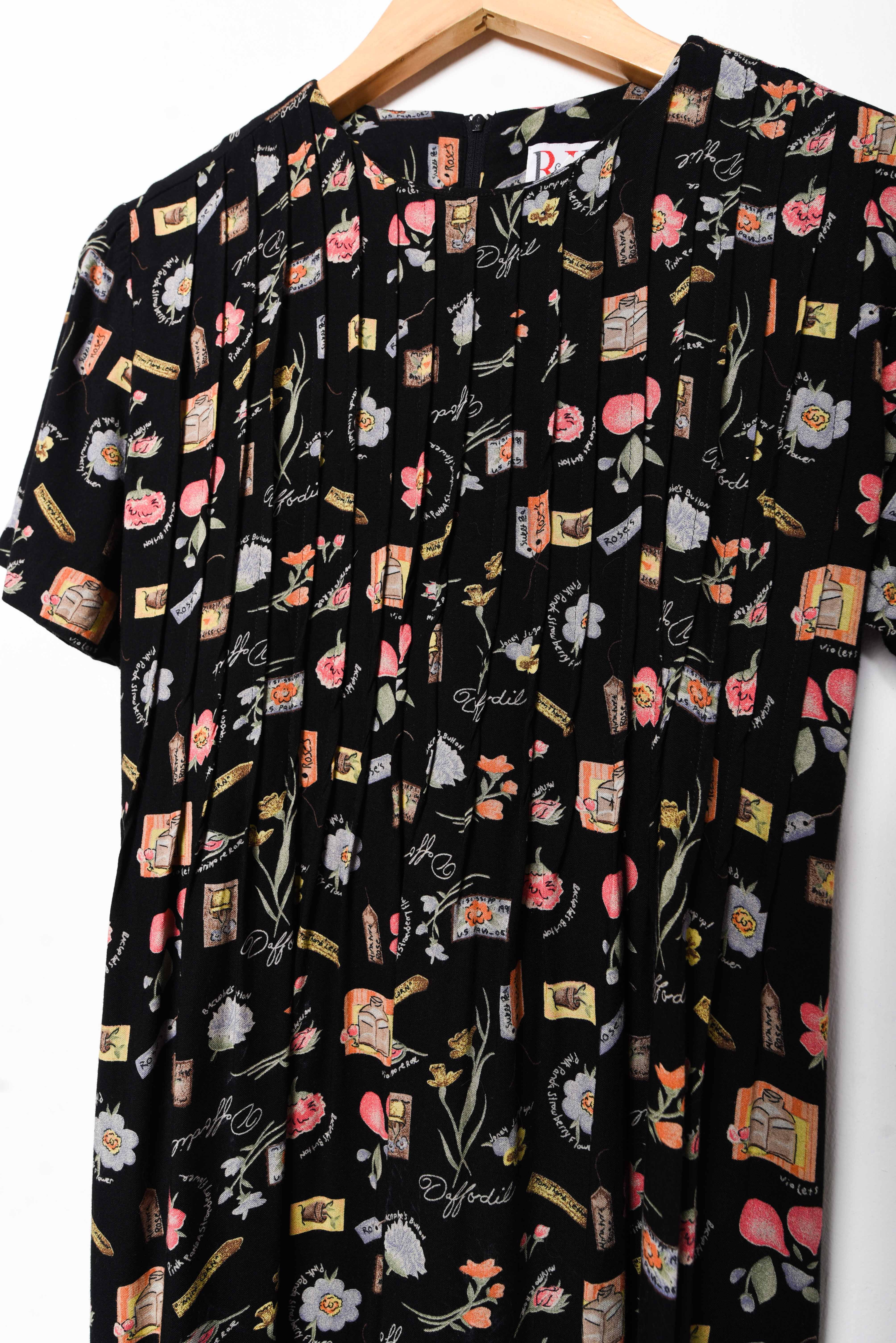 Vestido negro 90s print