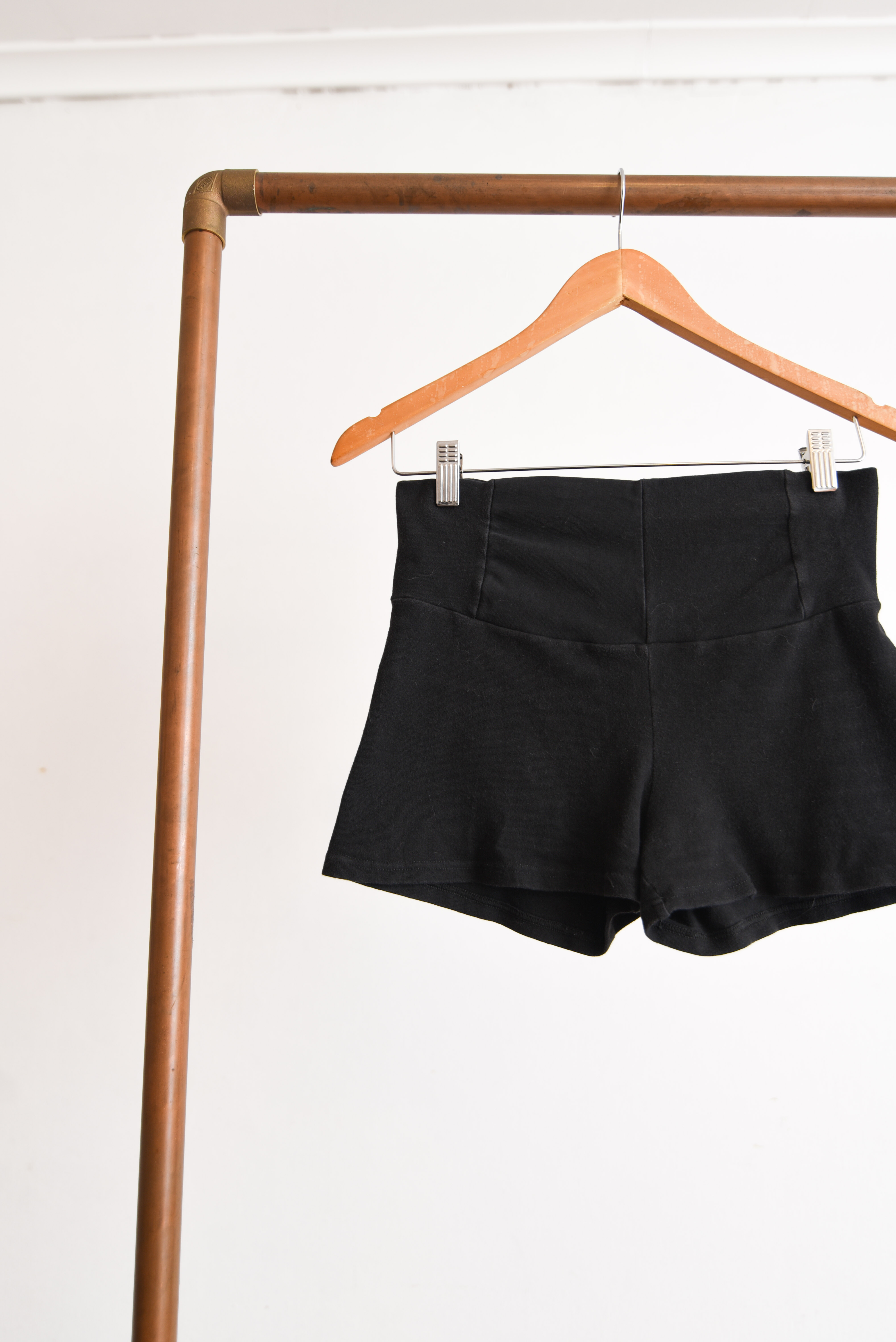 Short negro sporty