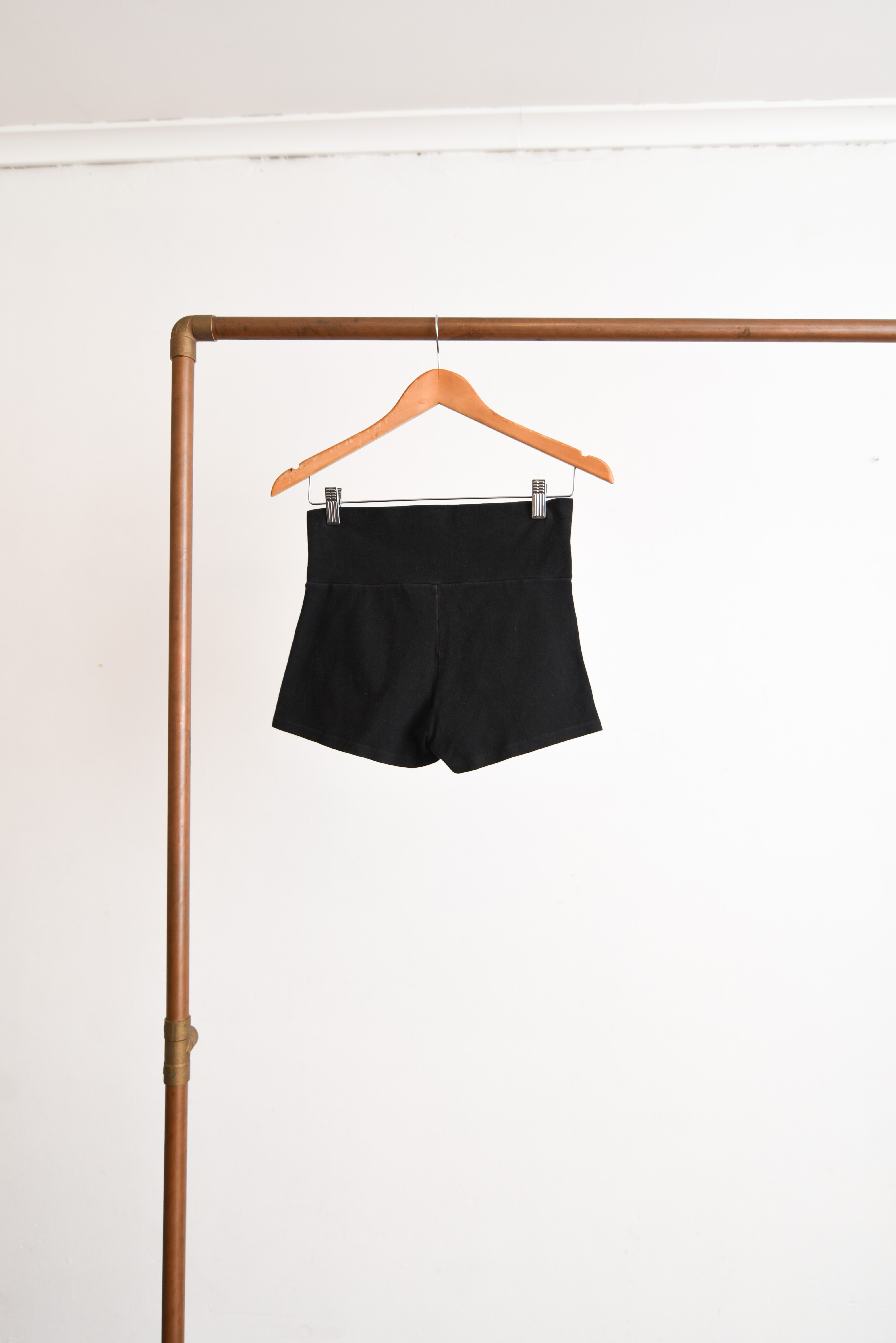 Short negro sporty