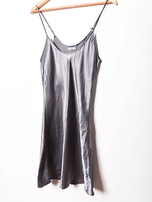 Slipdress gris satín