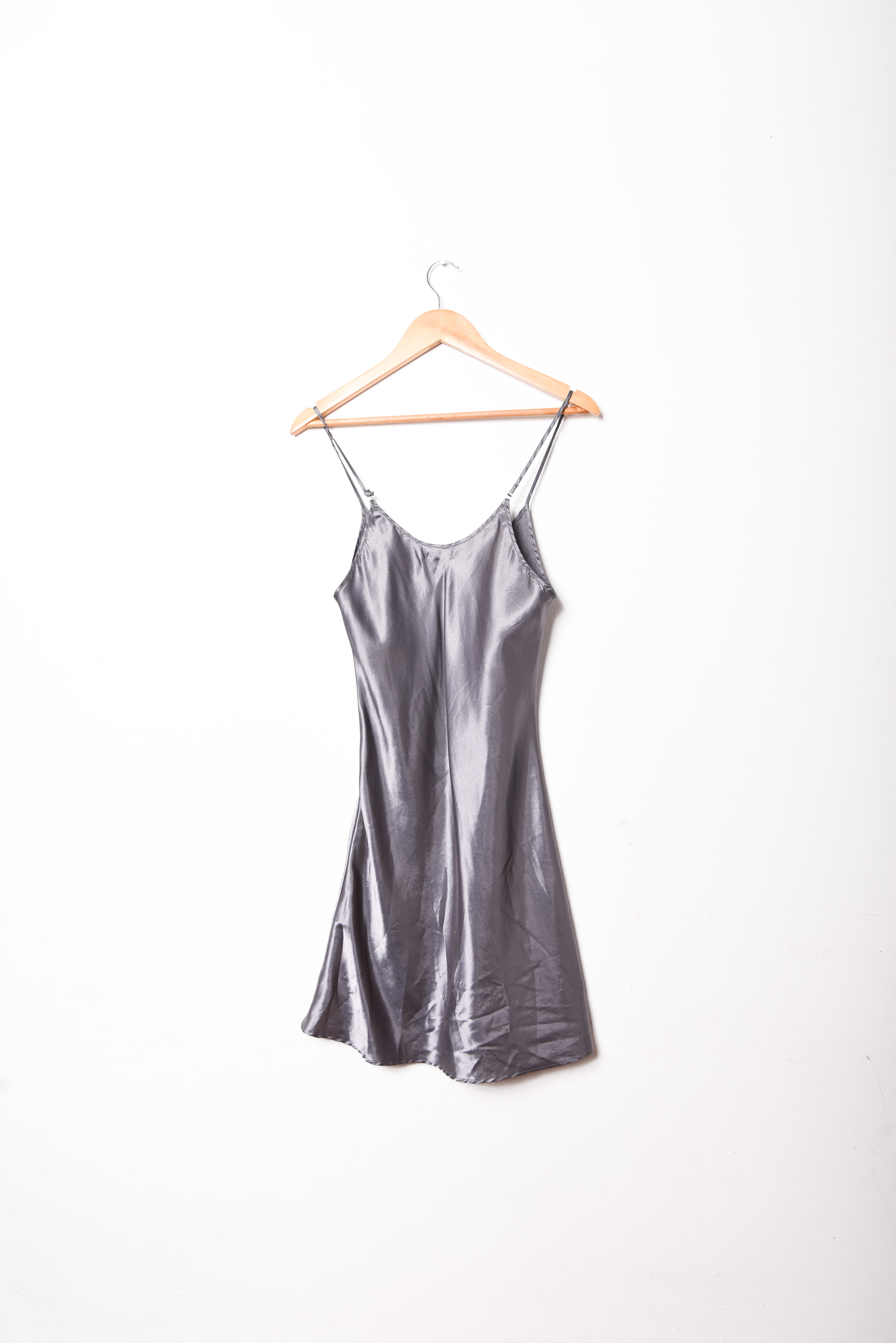 Slipdress gris satín