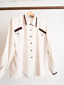Blusa marfil y burdeo vintage