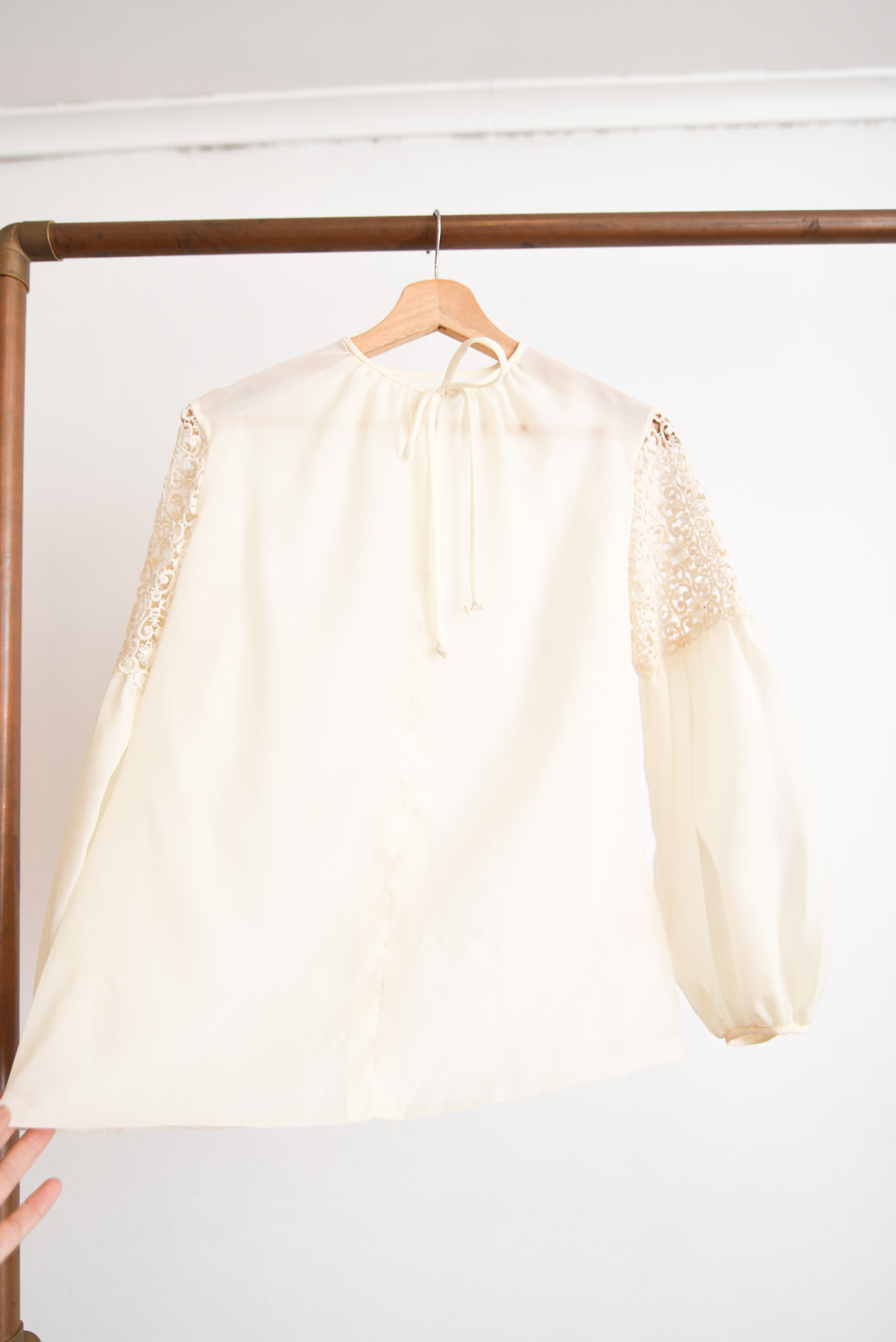 Blusa marfil vintage 60s