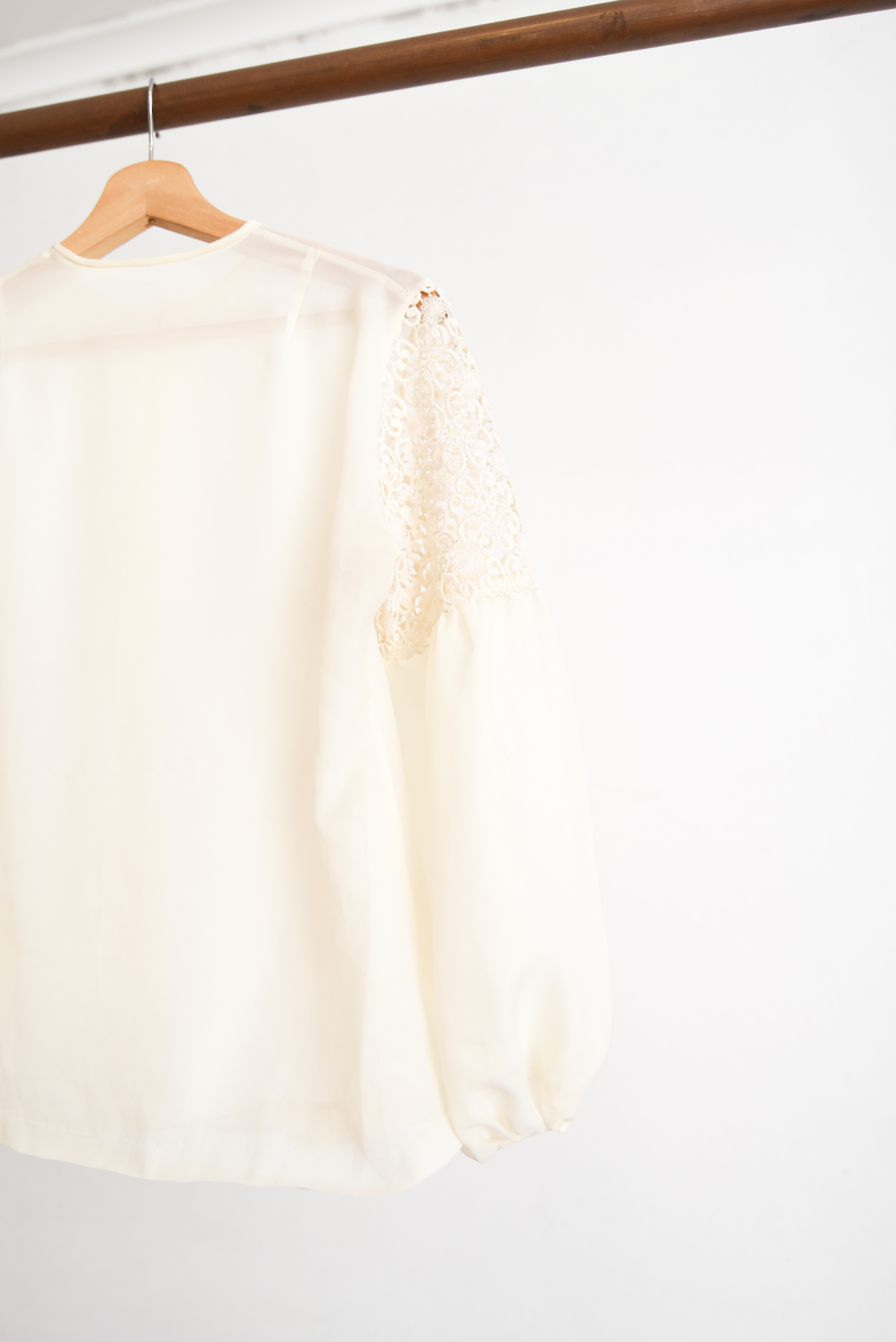 Blusa marfil vintage 60s