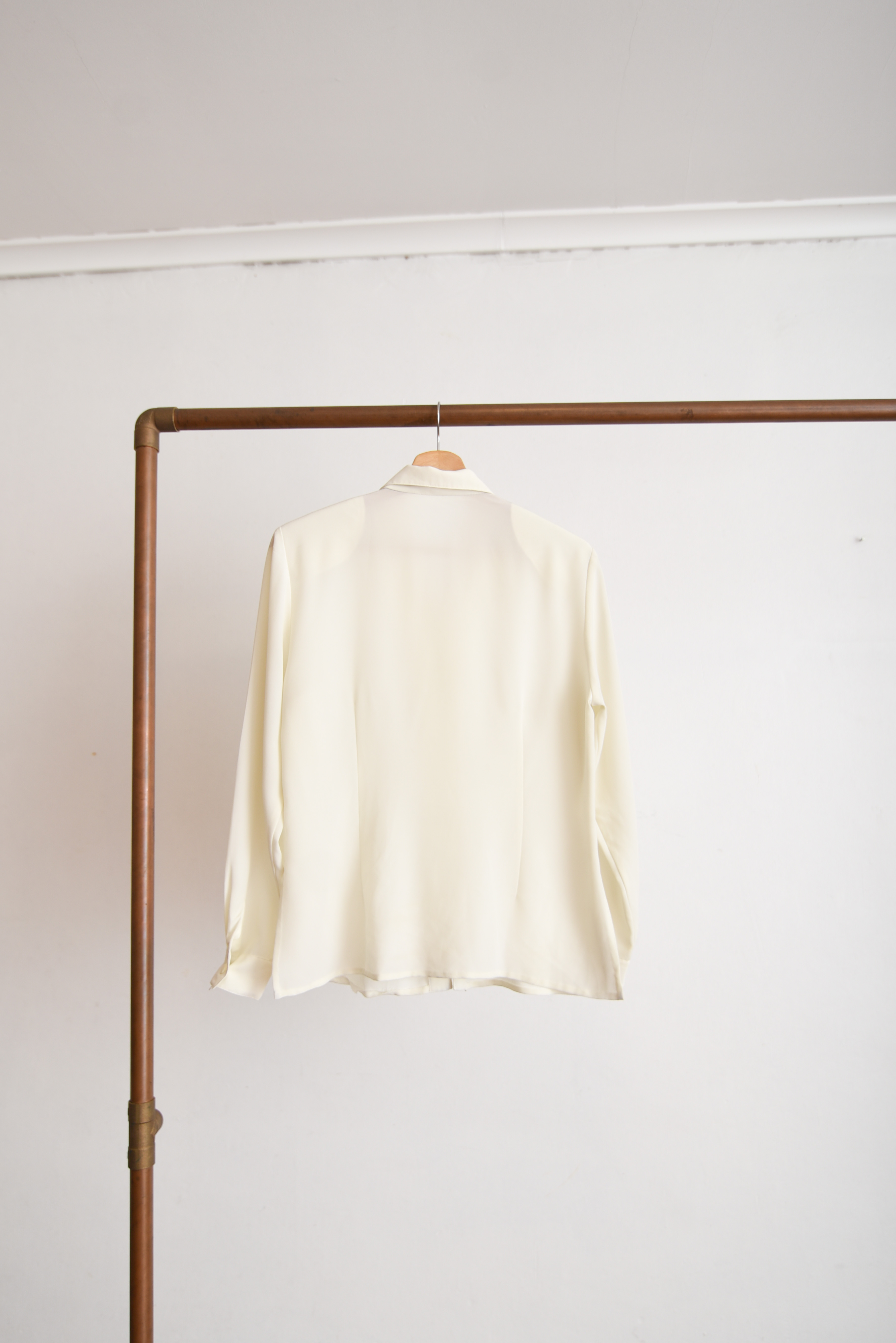 Blusa marfil vintage bordada