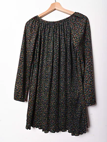 Blusa floral plisada 70s