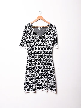 Vestido tejido floral b&w