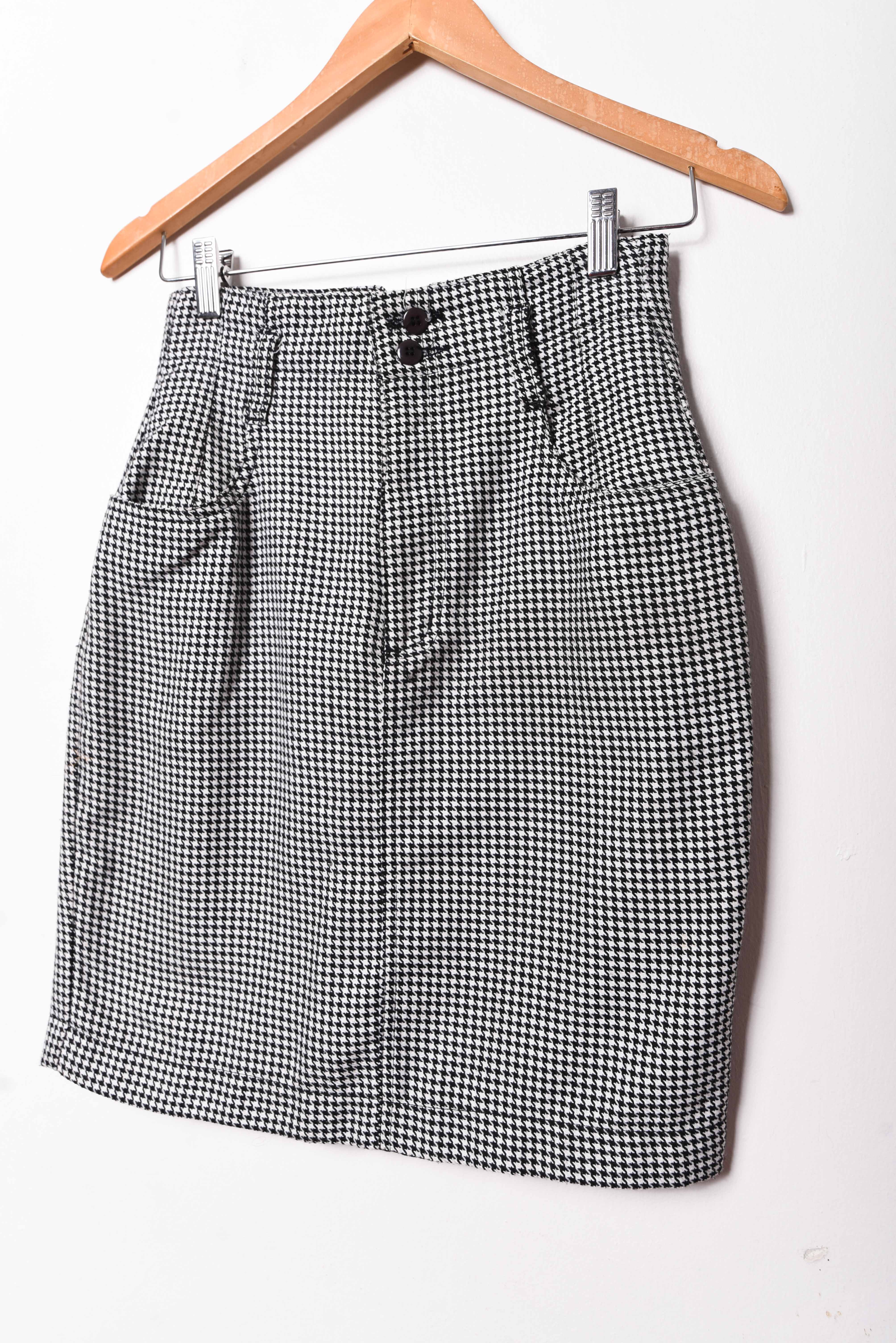 Falda vintage pata de gallo made in Chile