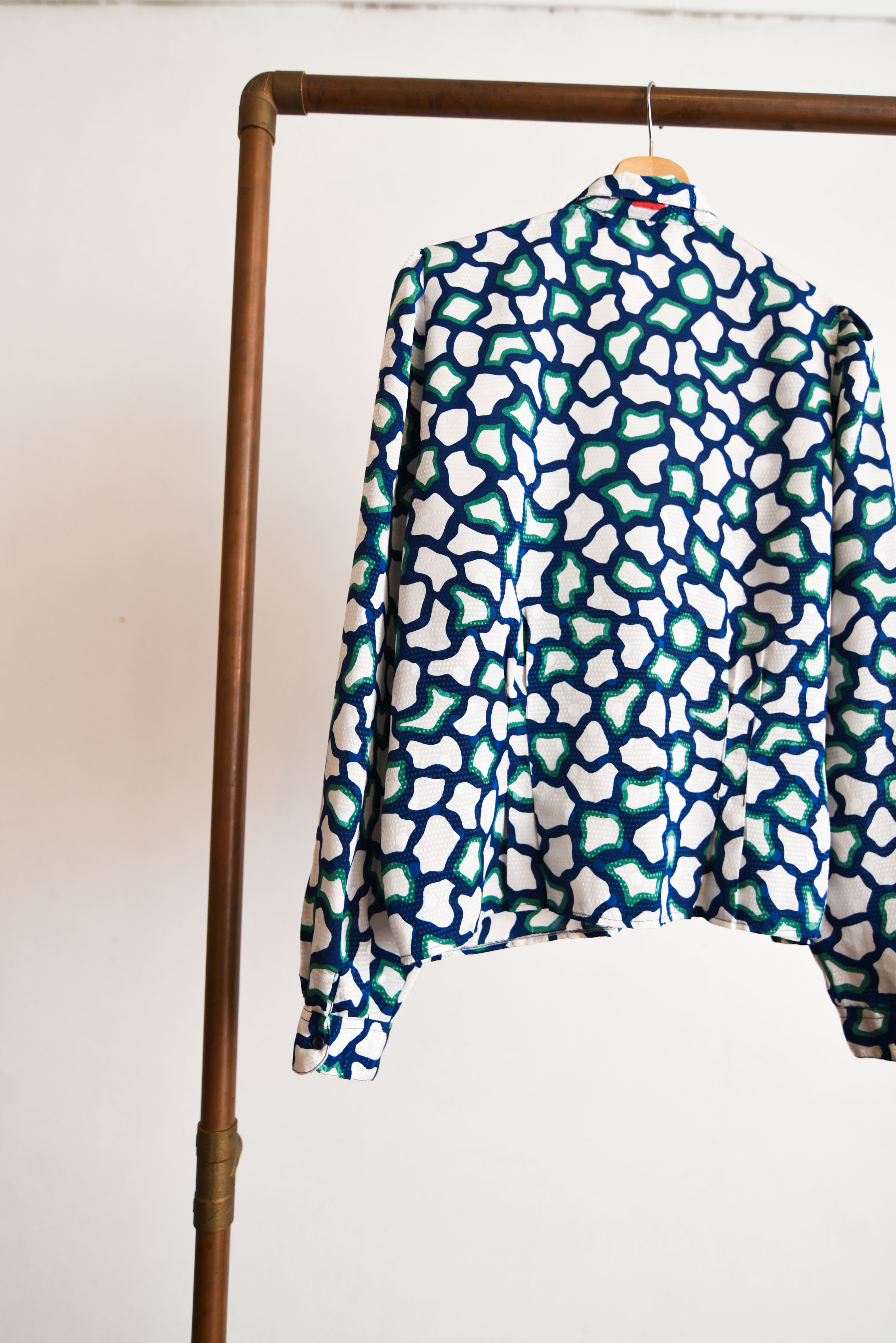 Blusa azul y verde satinada vintage