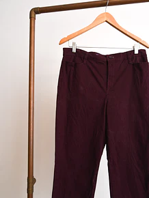 Pantalón burdeo Gloria Vanderbilt