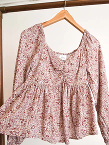 Blusa floral pastel globo