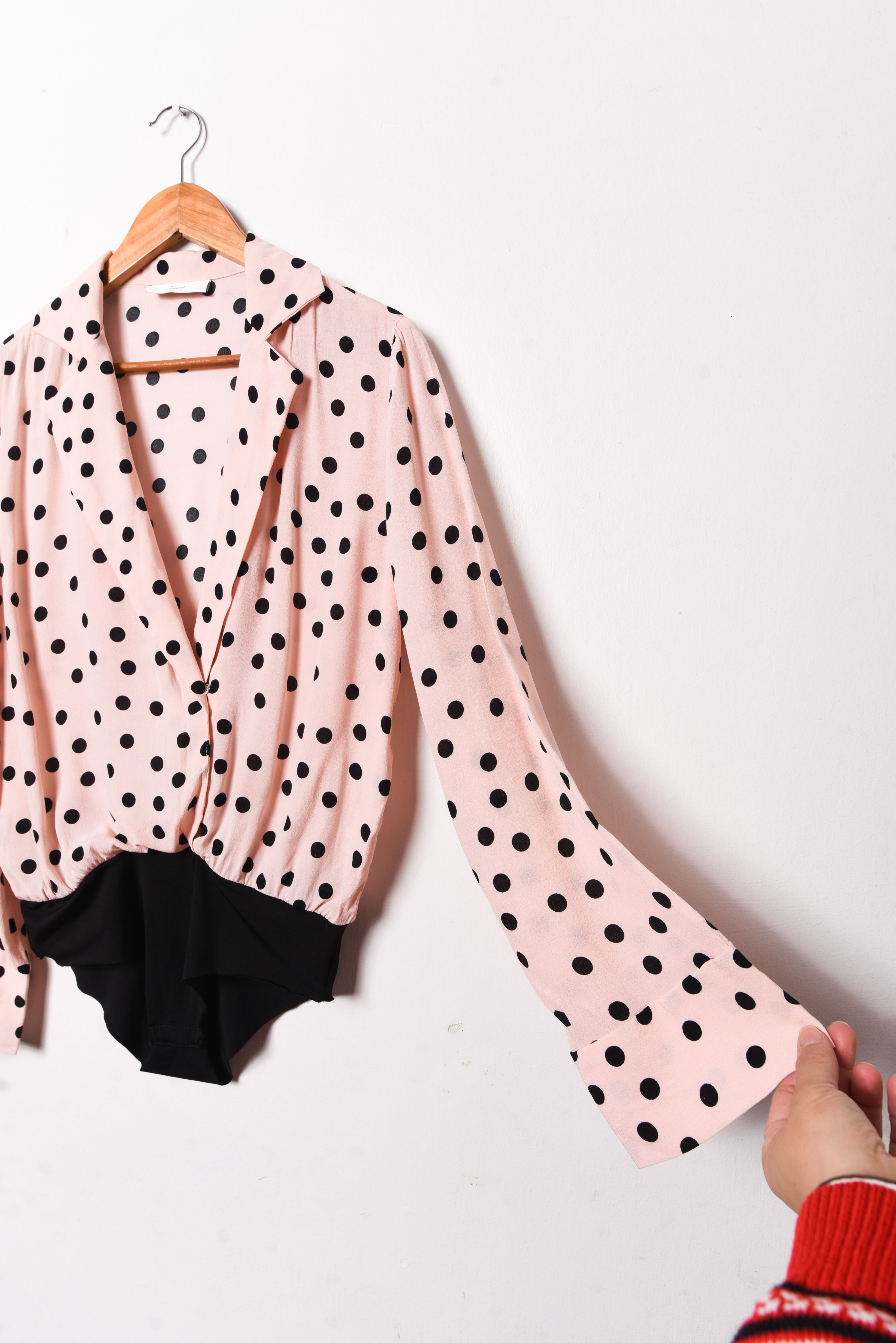 Body rosa pastel lunares