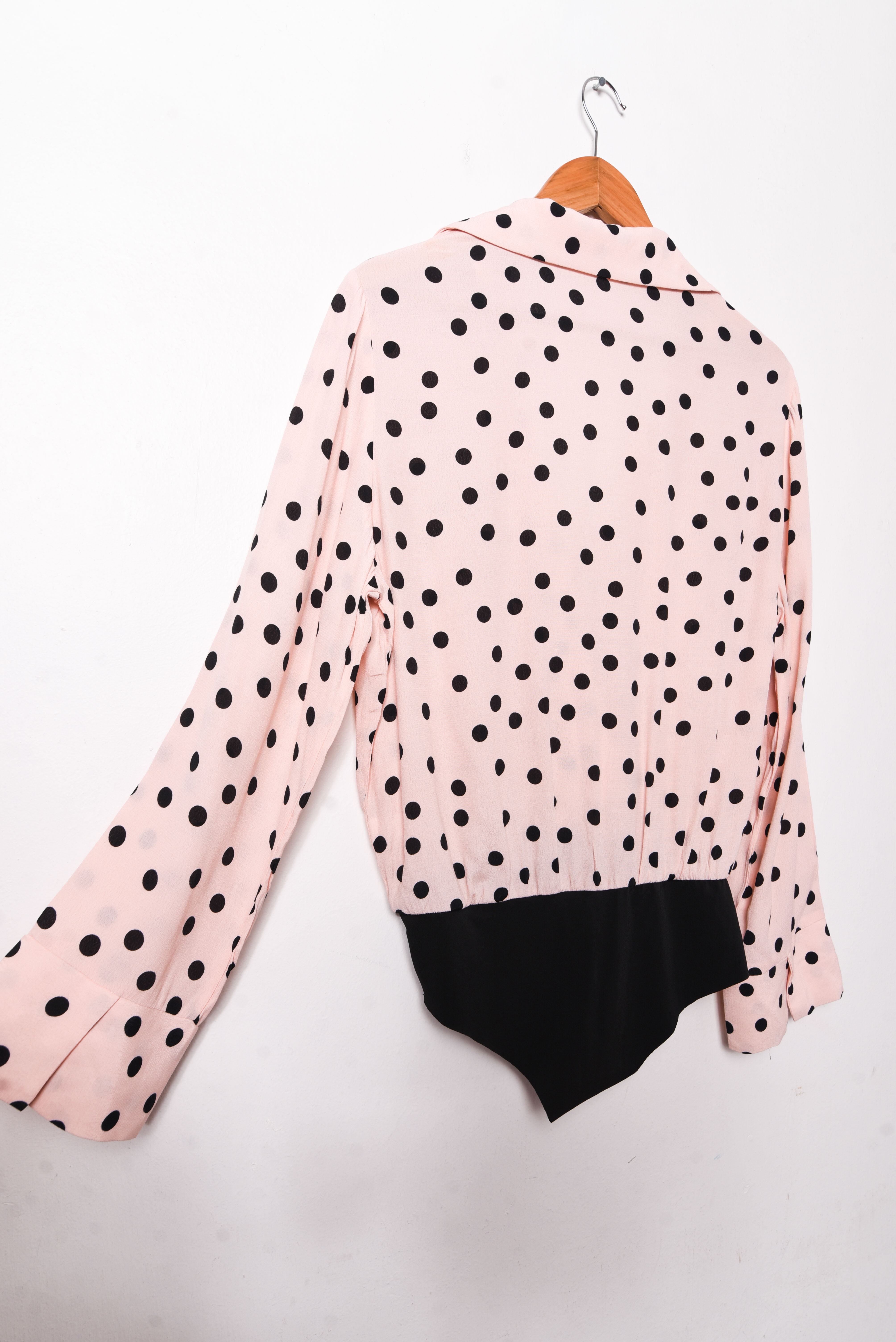 Body rosa pastel lunares
