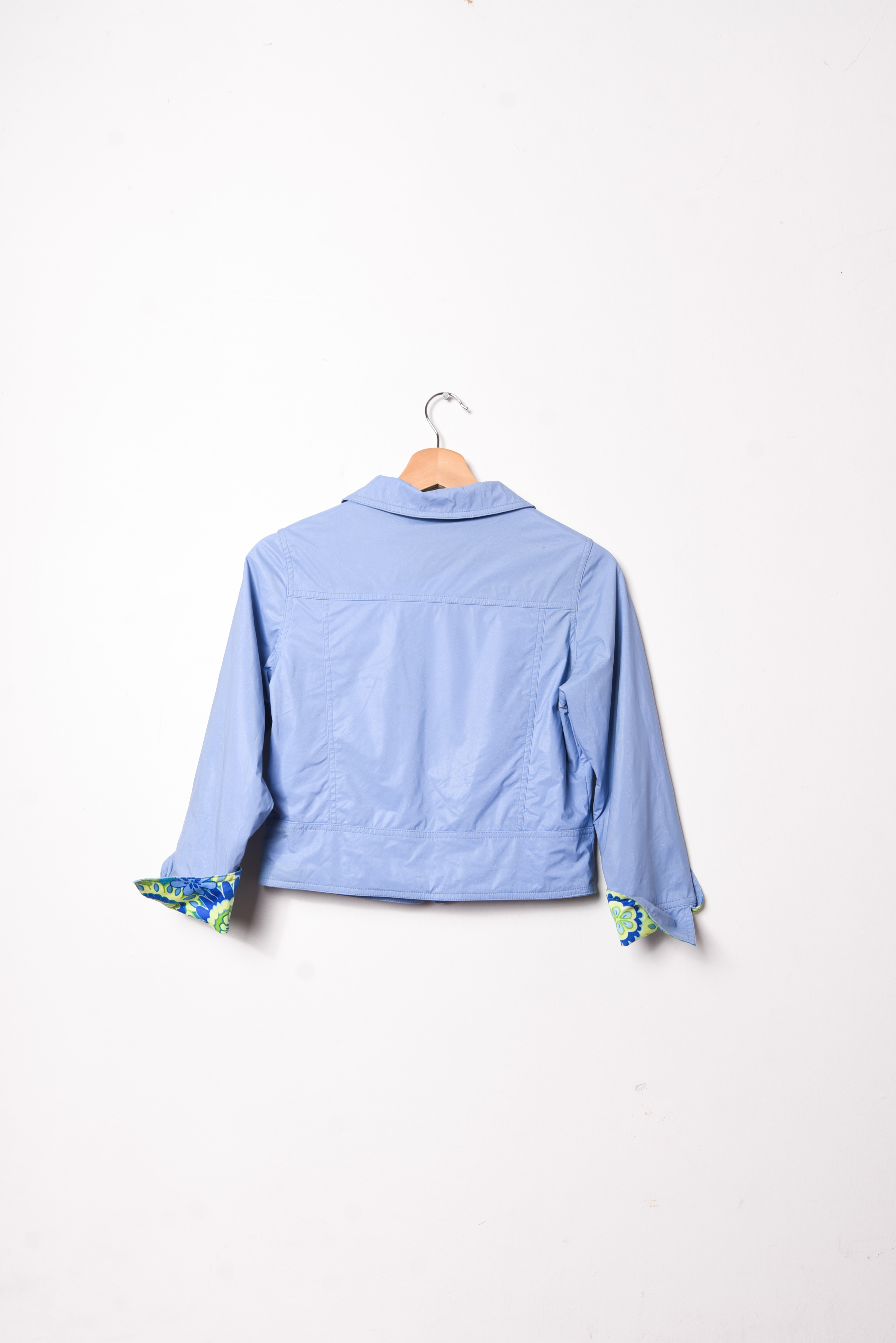 Chaqueta periwinkle y2k