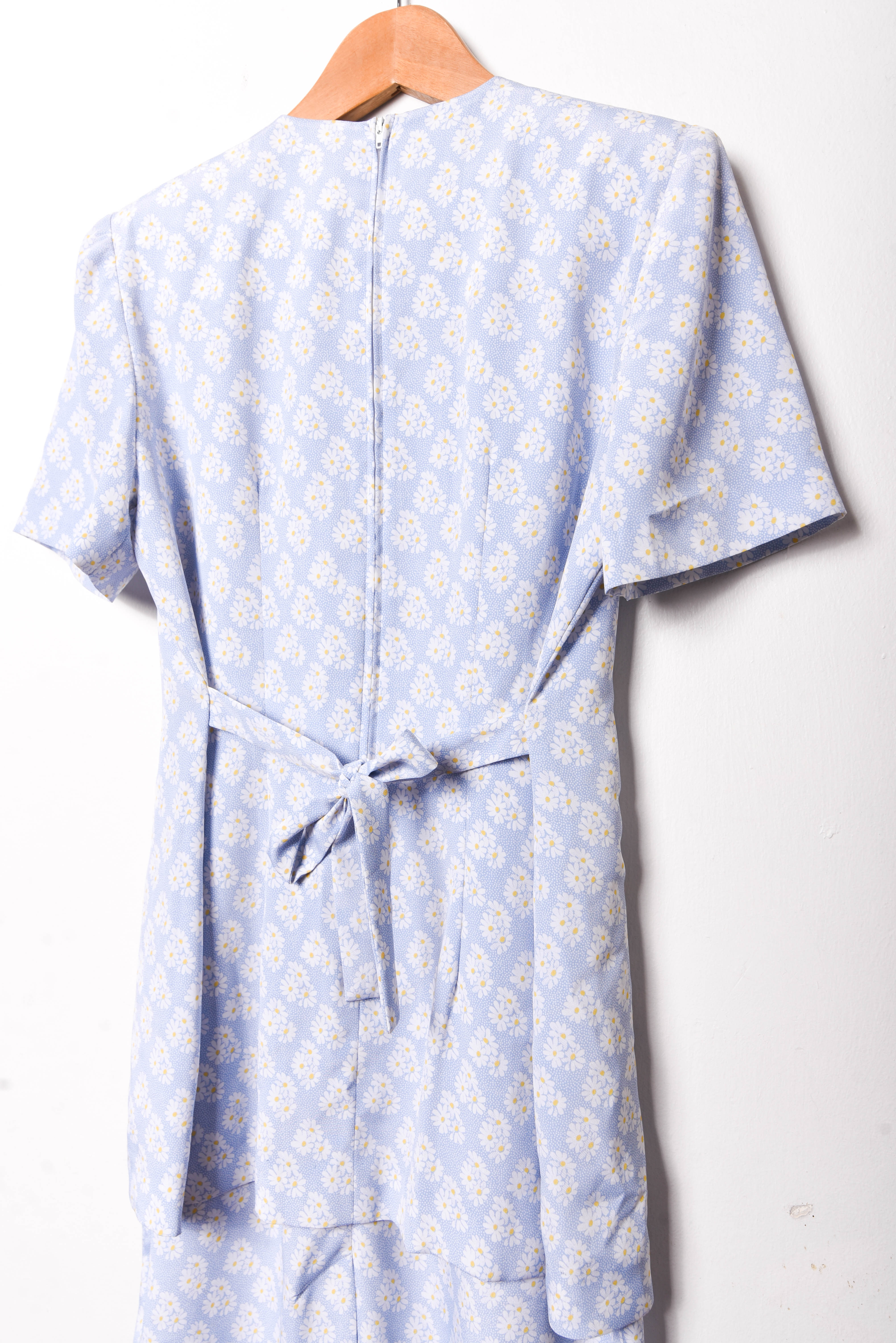 Vestido celeste floral 90s margaritas