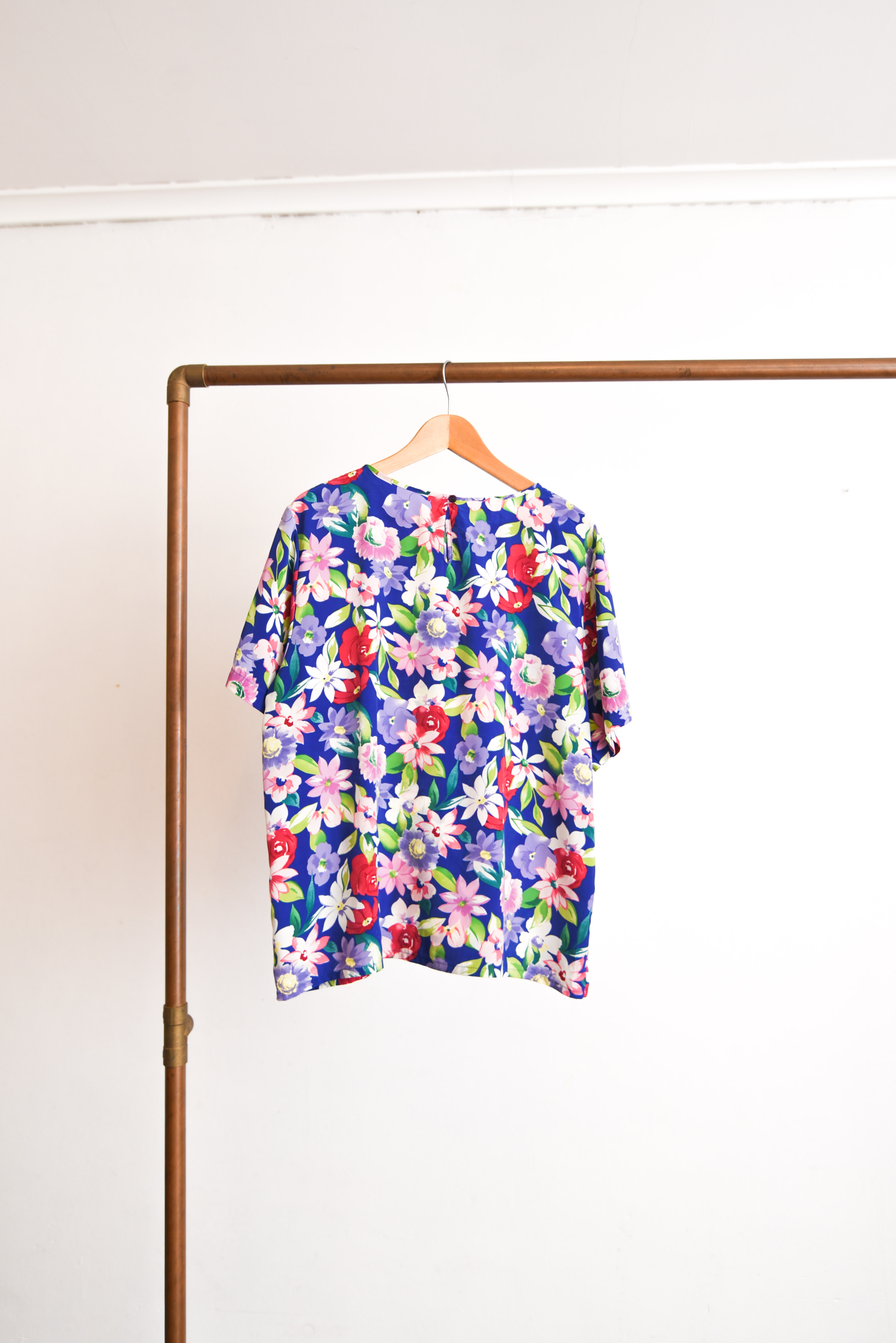 Blusa azulina floral vintage