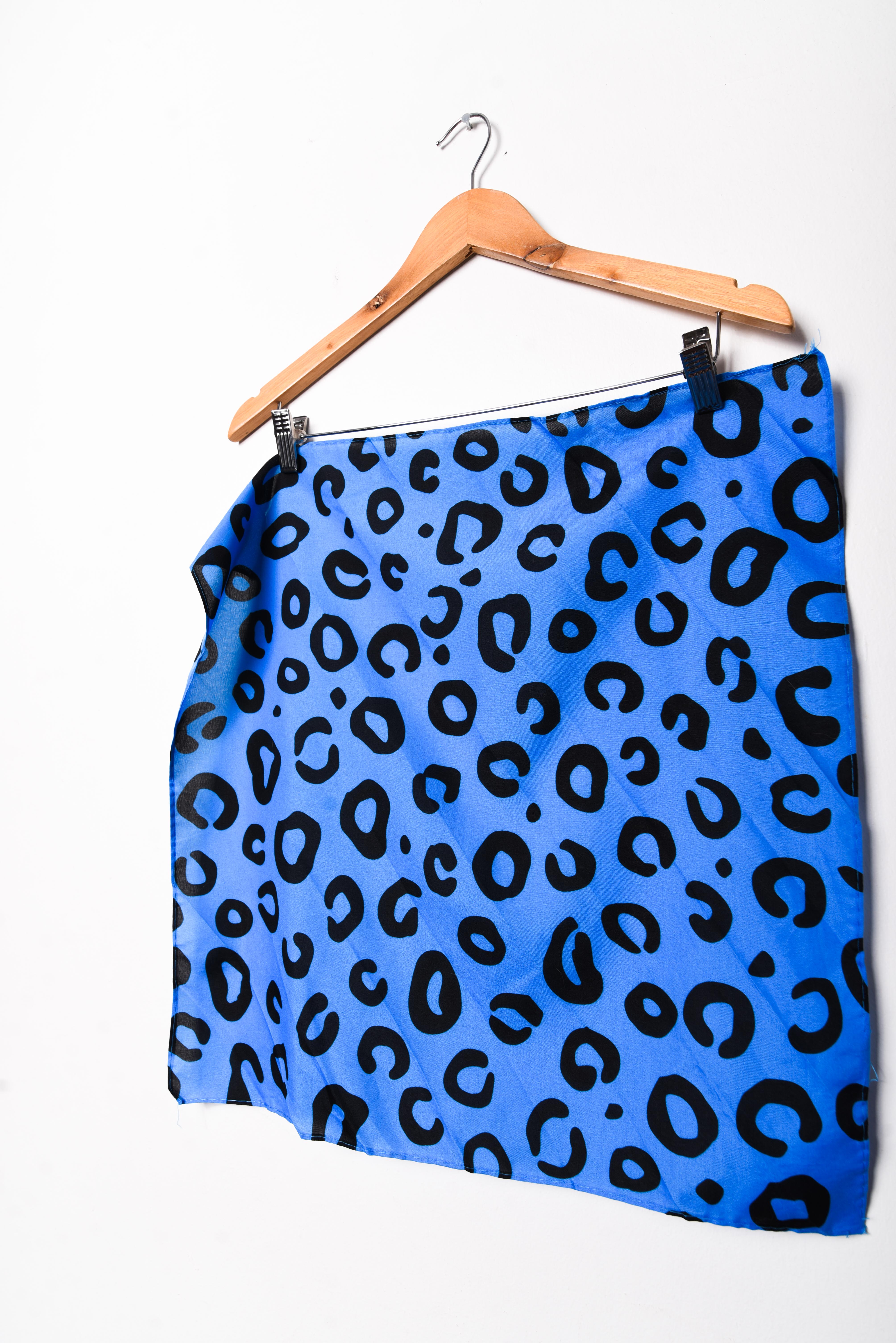 Pañuelo azulino animal print