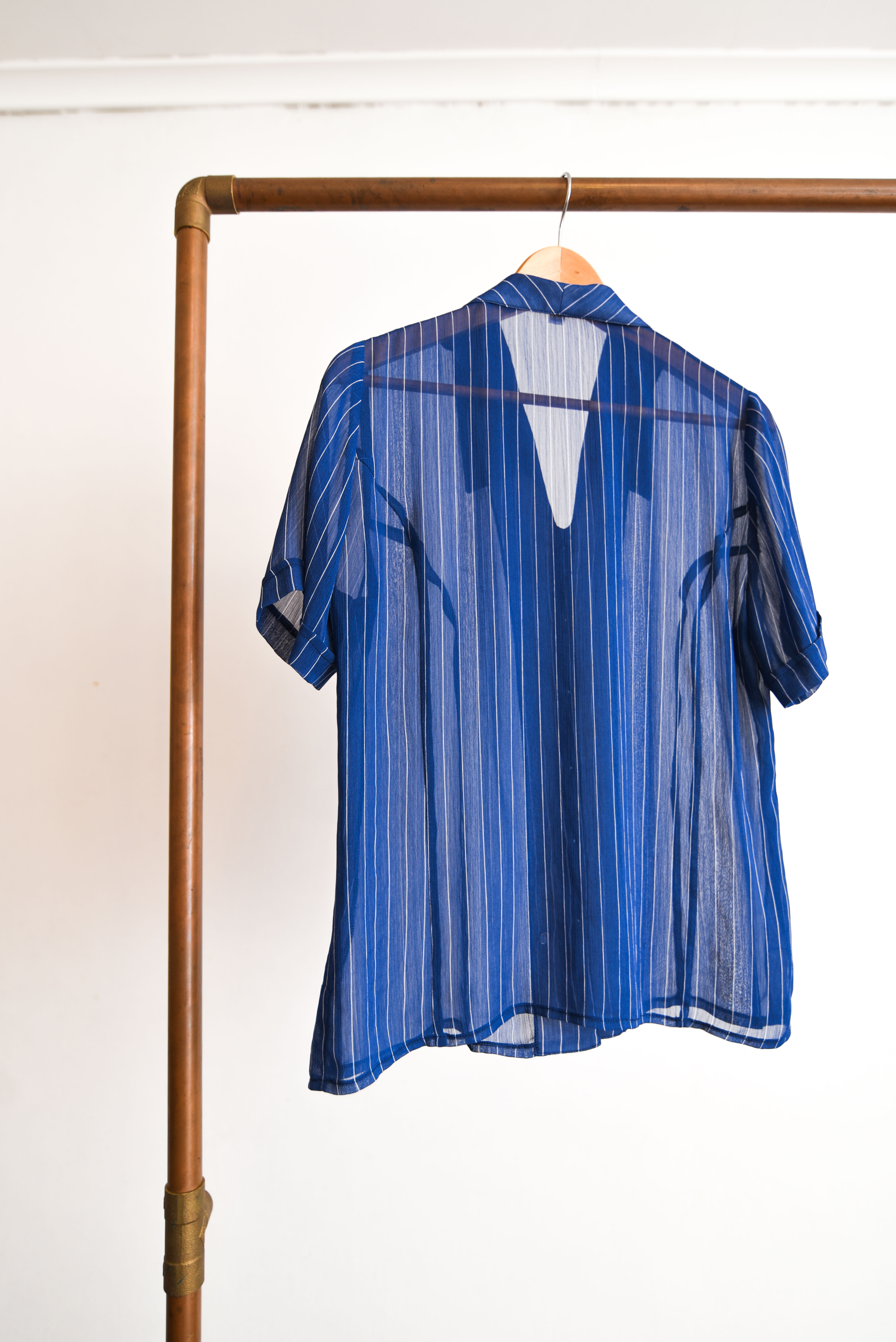 Blusa azul rayada transparencia