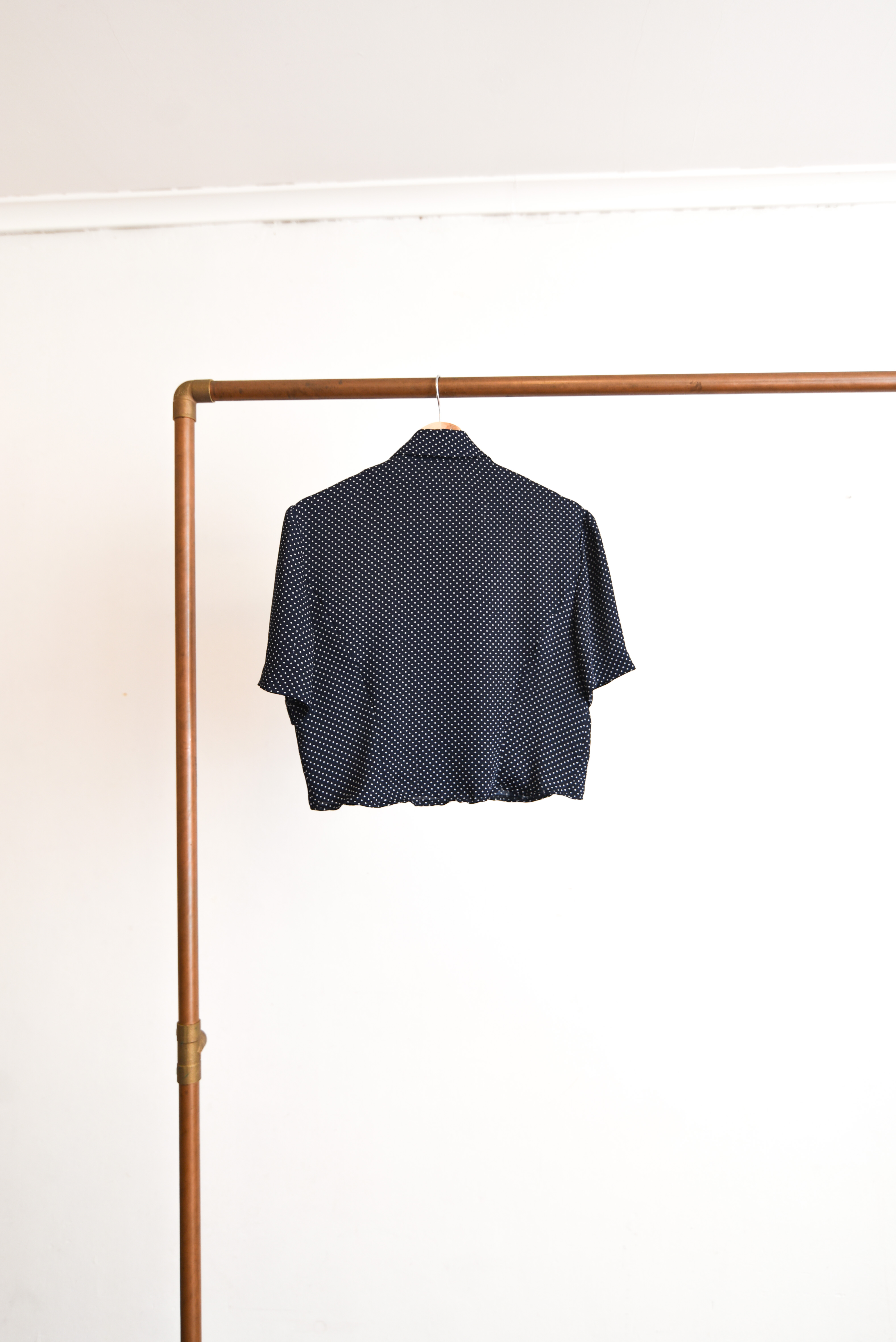 Blusa azul navy dots vntg