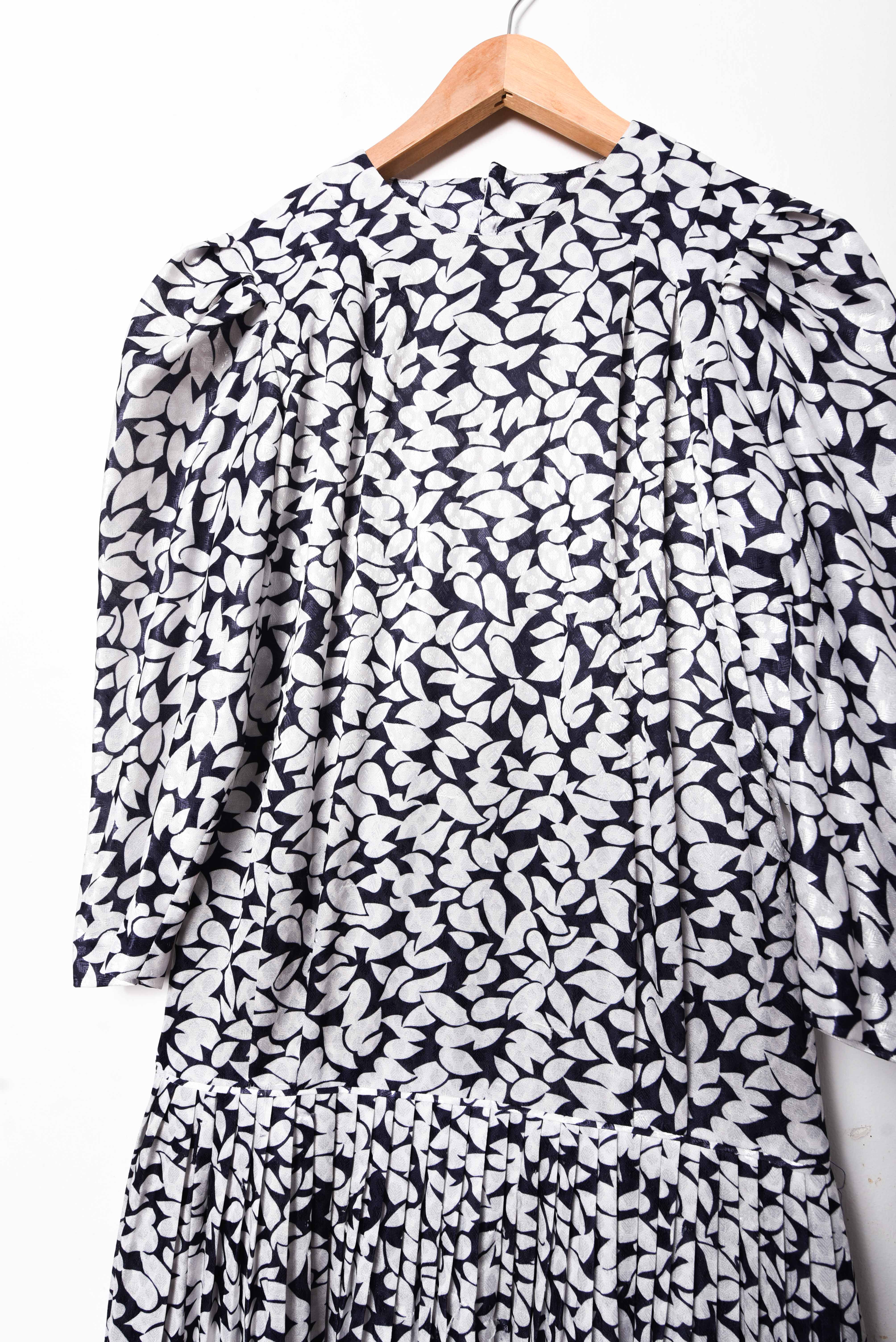 Vestido 80s navy floral