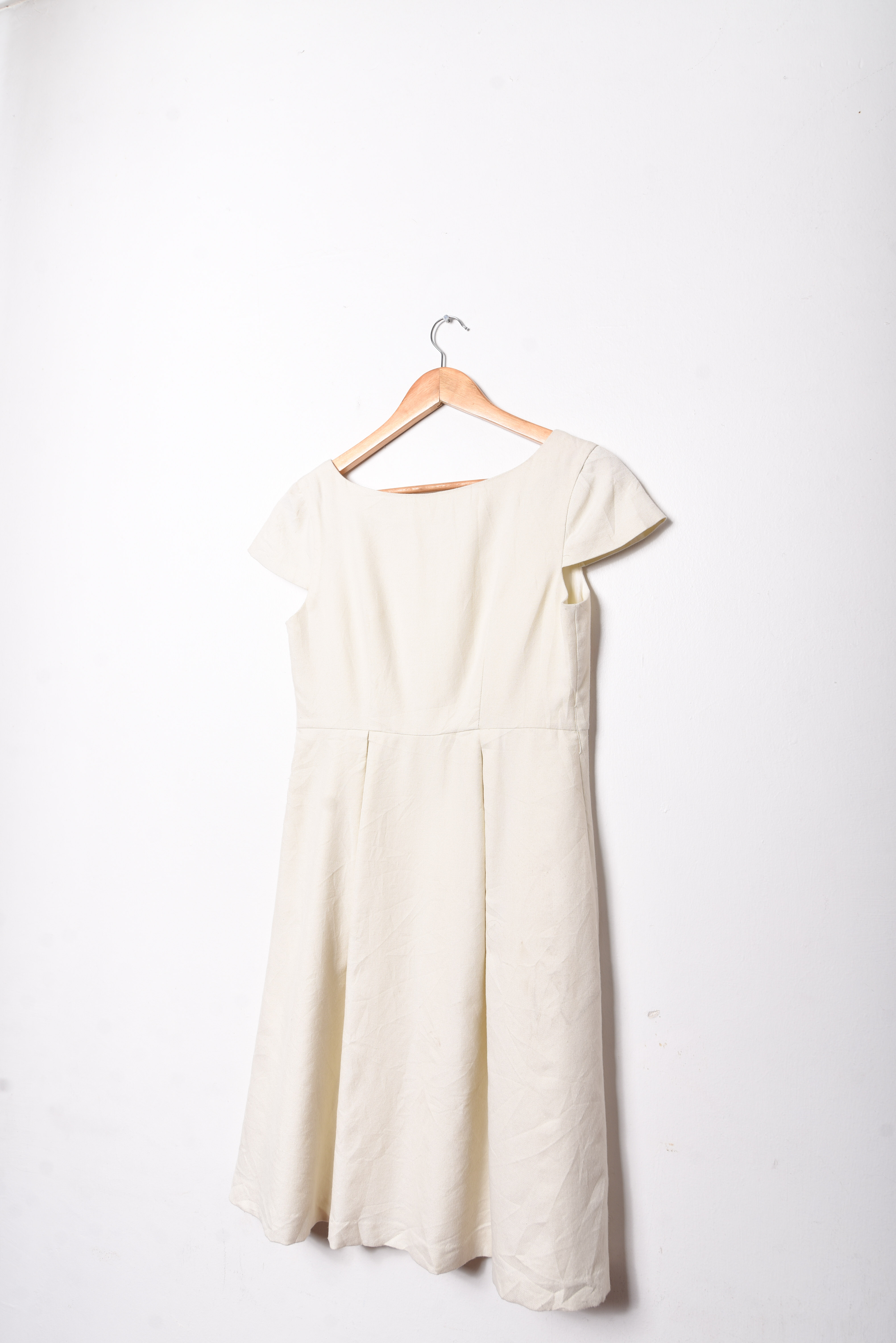 Vestido marfil botones 
