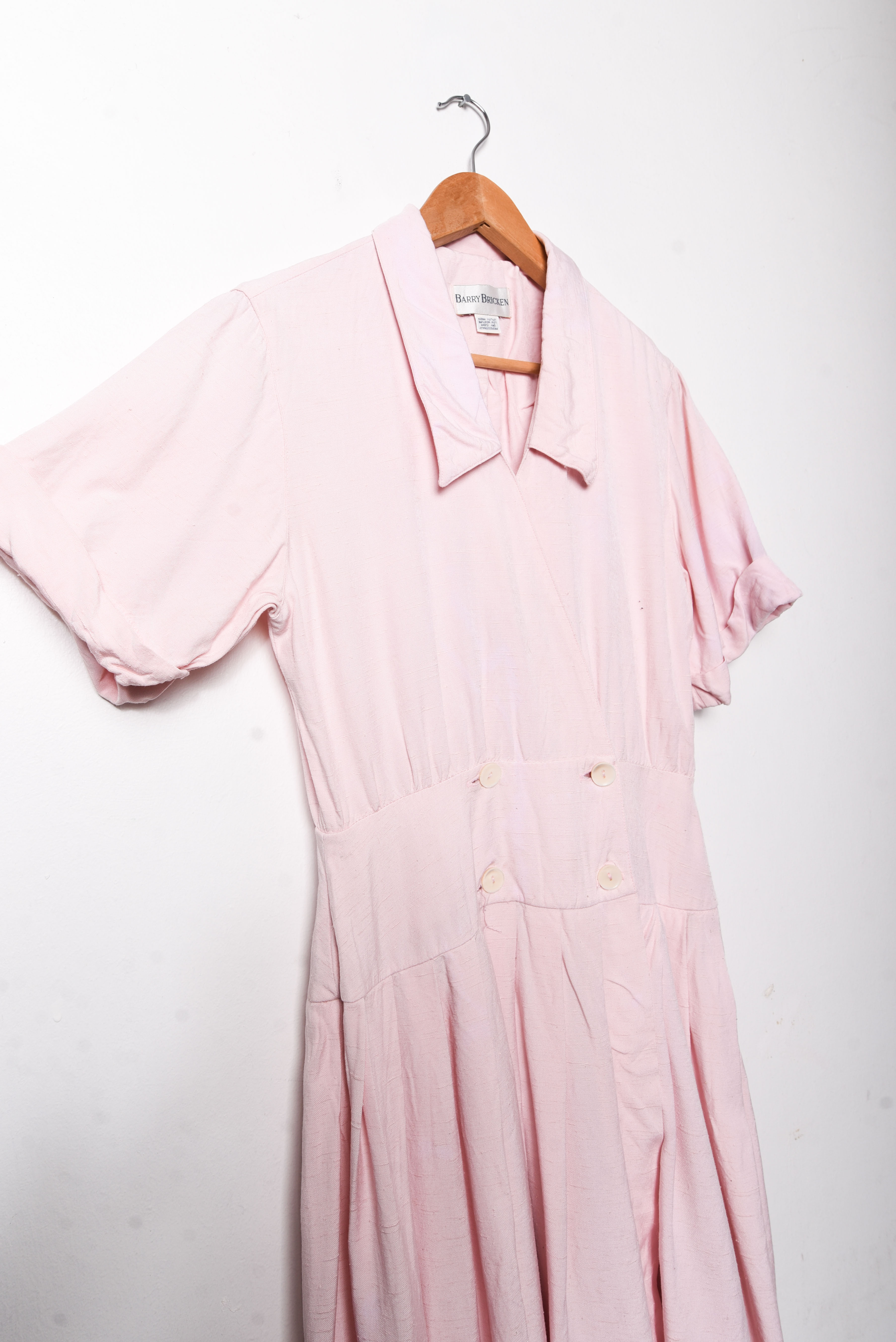 Vestido rosa pastel cruzado vntg