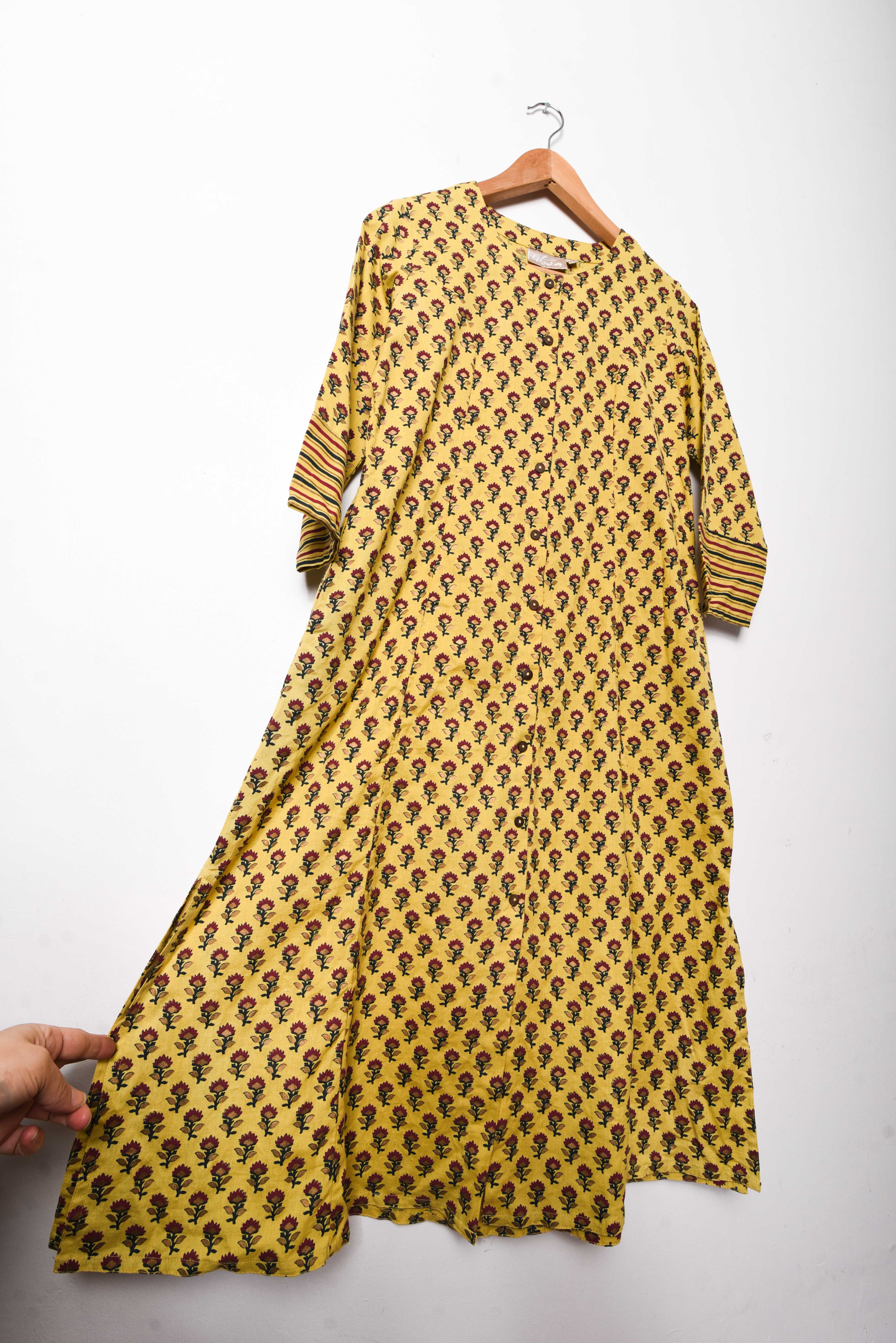Maxi vestido amarillo floral túnica