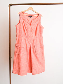 Vestido coral suave botones