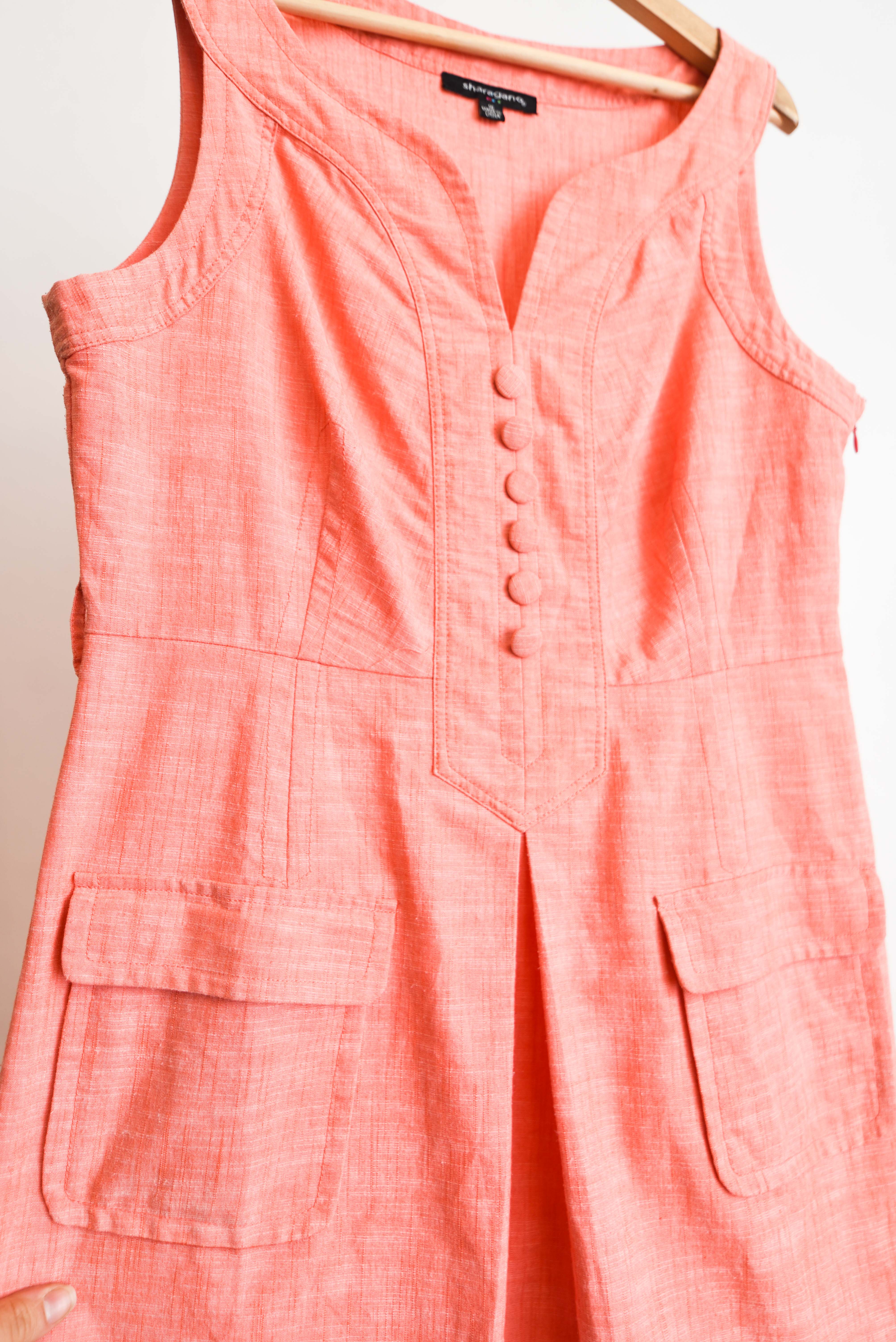 Vestido coral suave botones