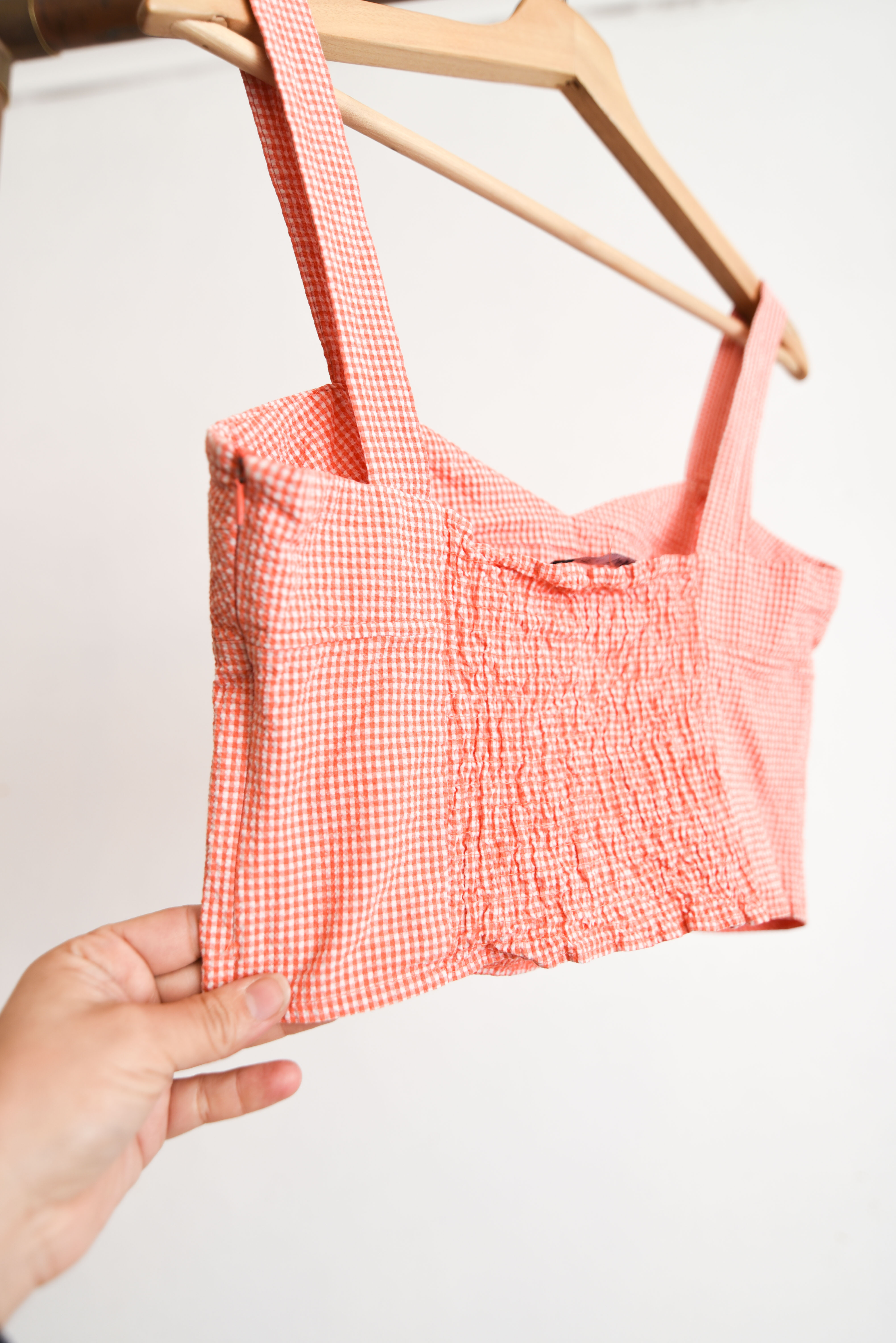 Top gingham coral