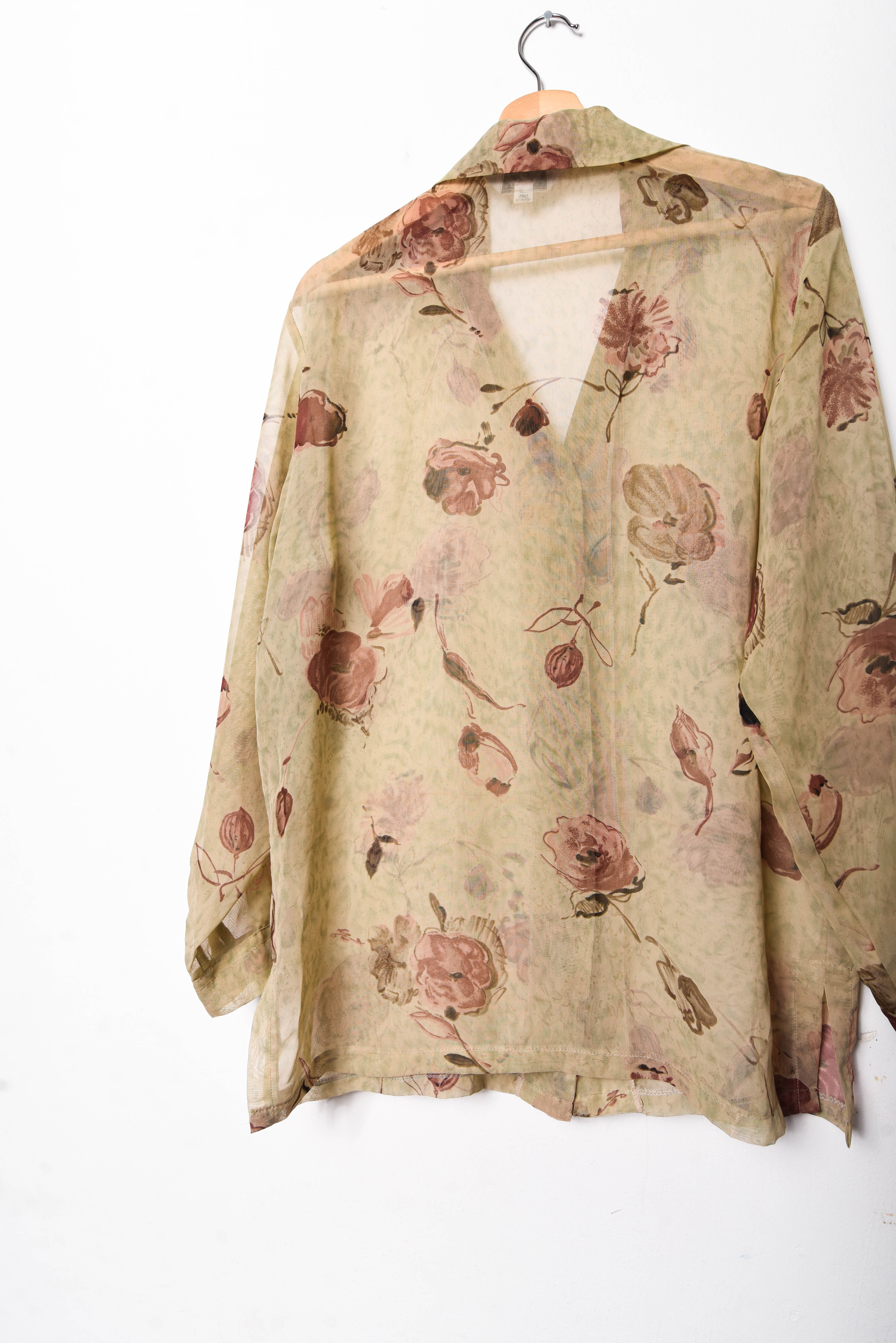 Blusa nude transparencia floral vintage