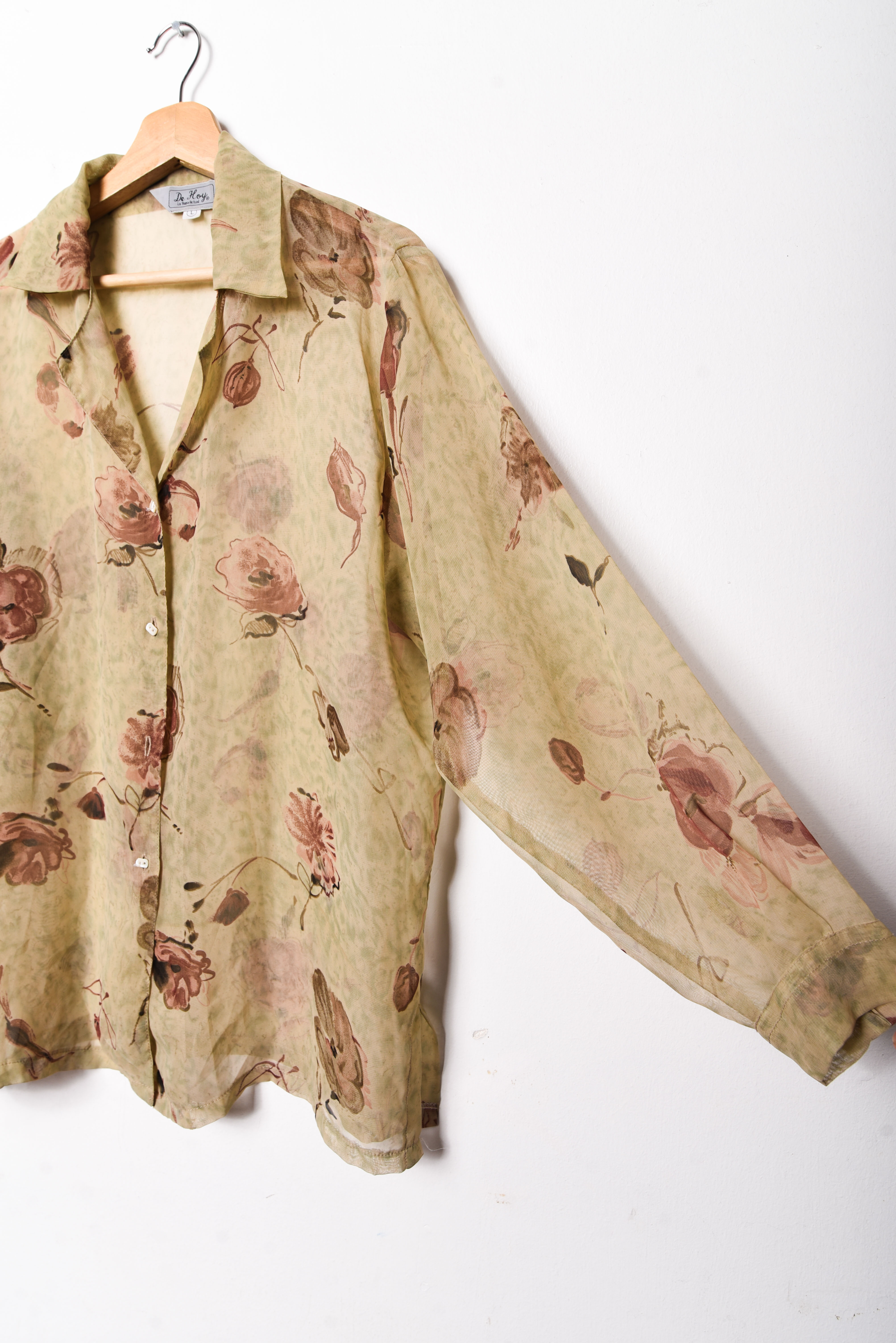 Blusa nude transparencia floral vintage
