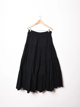 Maxi falda negra boho capas