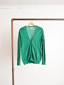 Cardigan verde básico