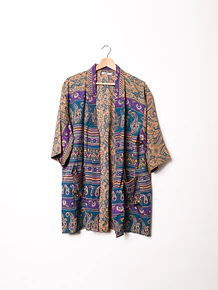 Kimono verde y morado paisley