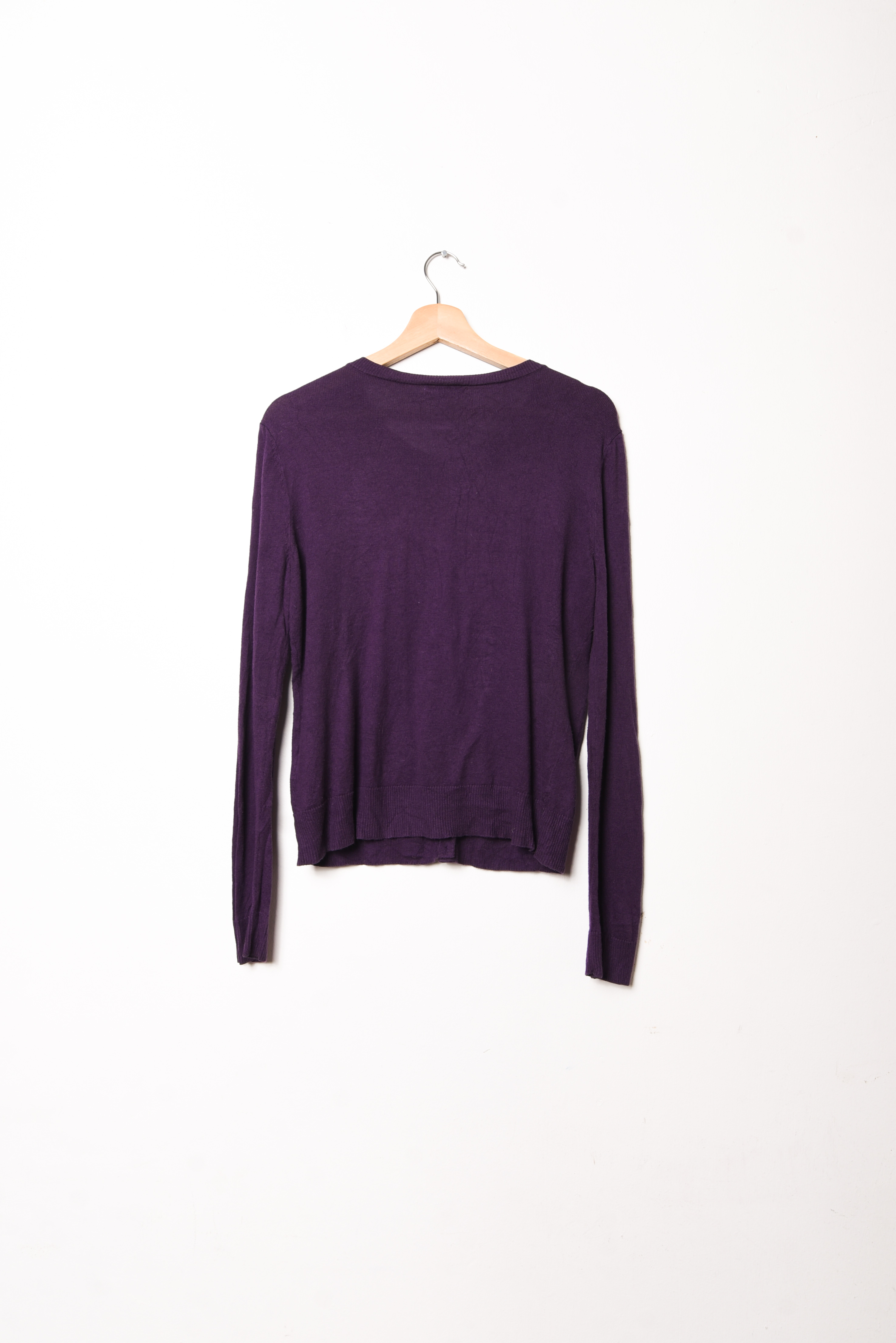 Cardigan morado botones